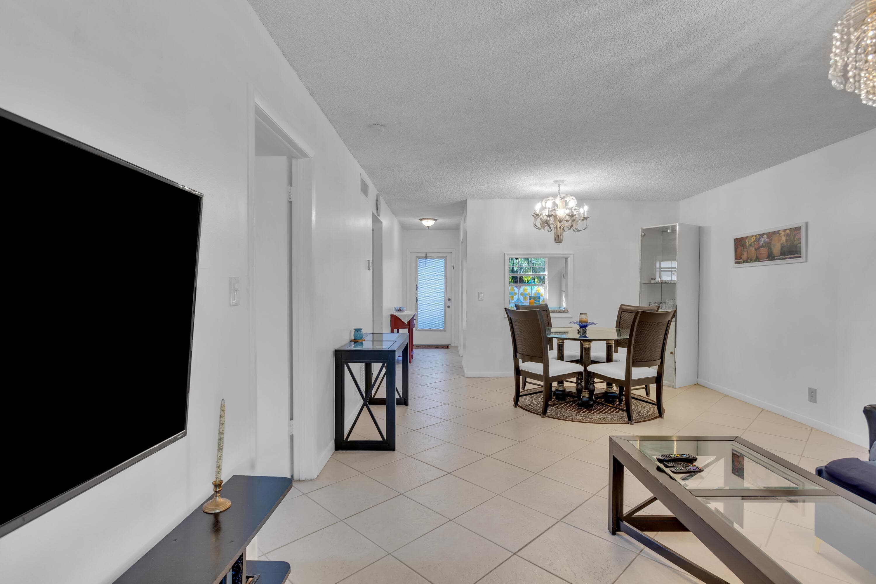 857 Worcester B Lane B, Lake Worth, FL 33467 — photo 5 of 40