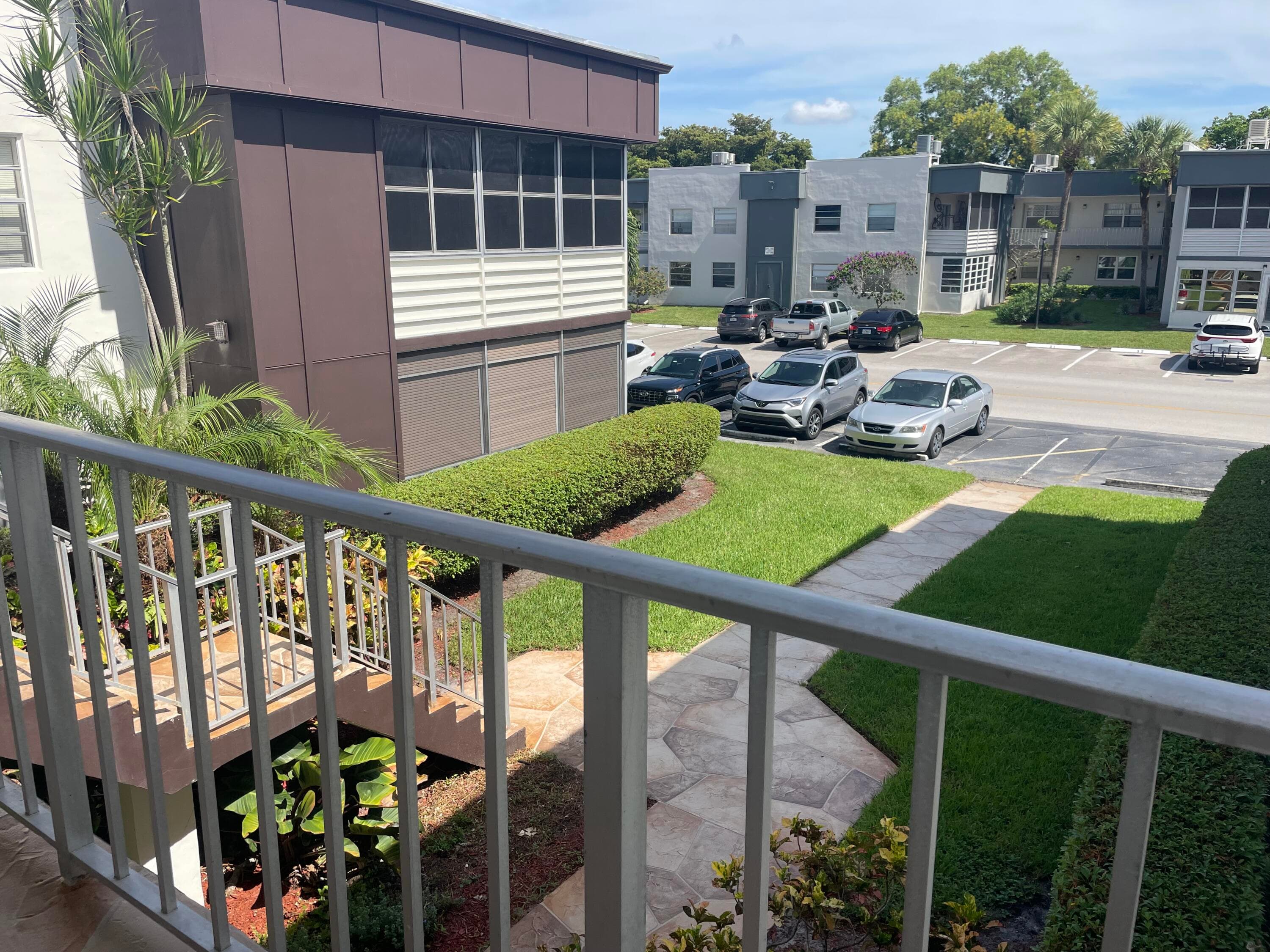 705 Normandy O 705, Delray Beach, FL 33484 — photo 4 of 37