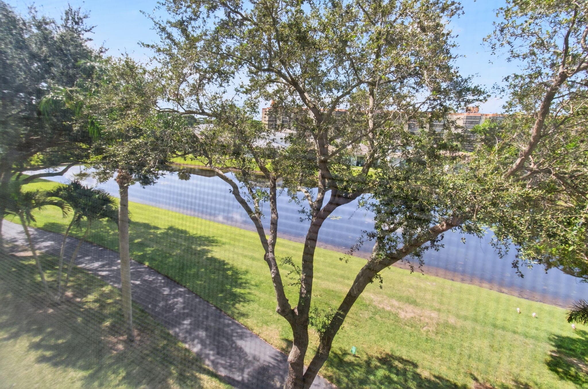 7290 Kinghurst Drive 405, Delray Beach, FL 33446 — photo 28 of 92