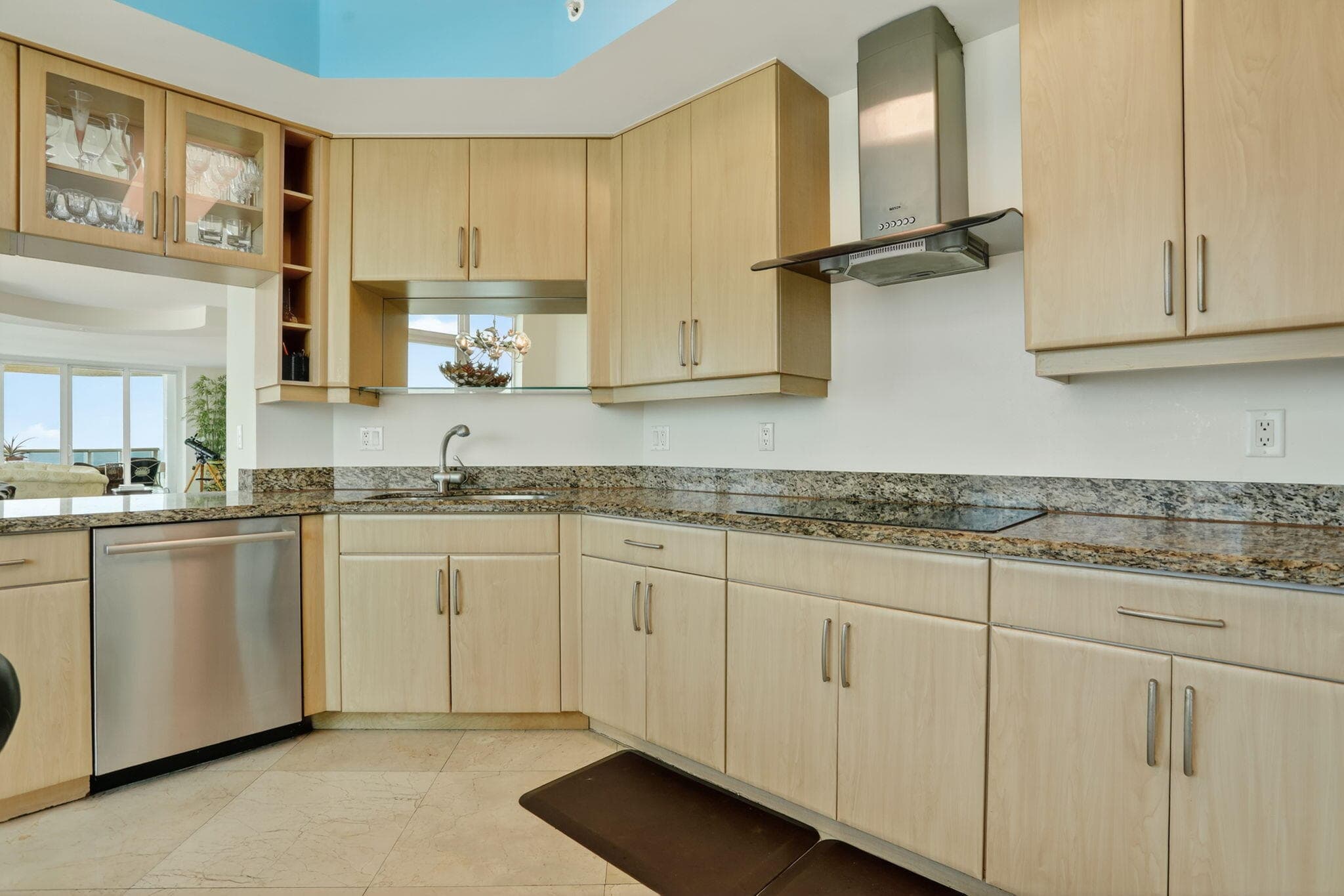 1430 S Ocean Blvd 10-a, Lauderdale-By-The-Sea, FL 33062 — photo 15 of 97