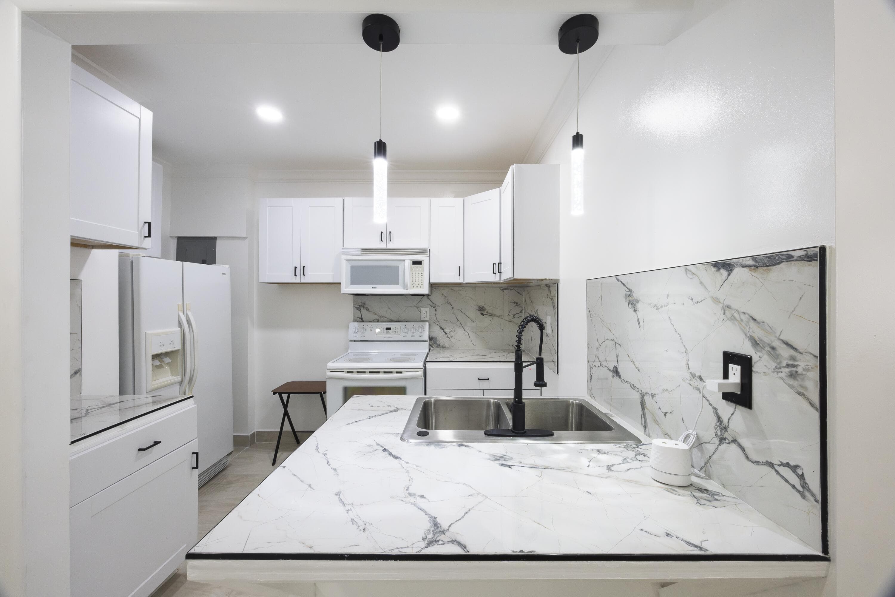 4591 Purdy Lane 2, West Palm Beach, FL 33415 — photo 8 of 10