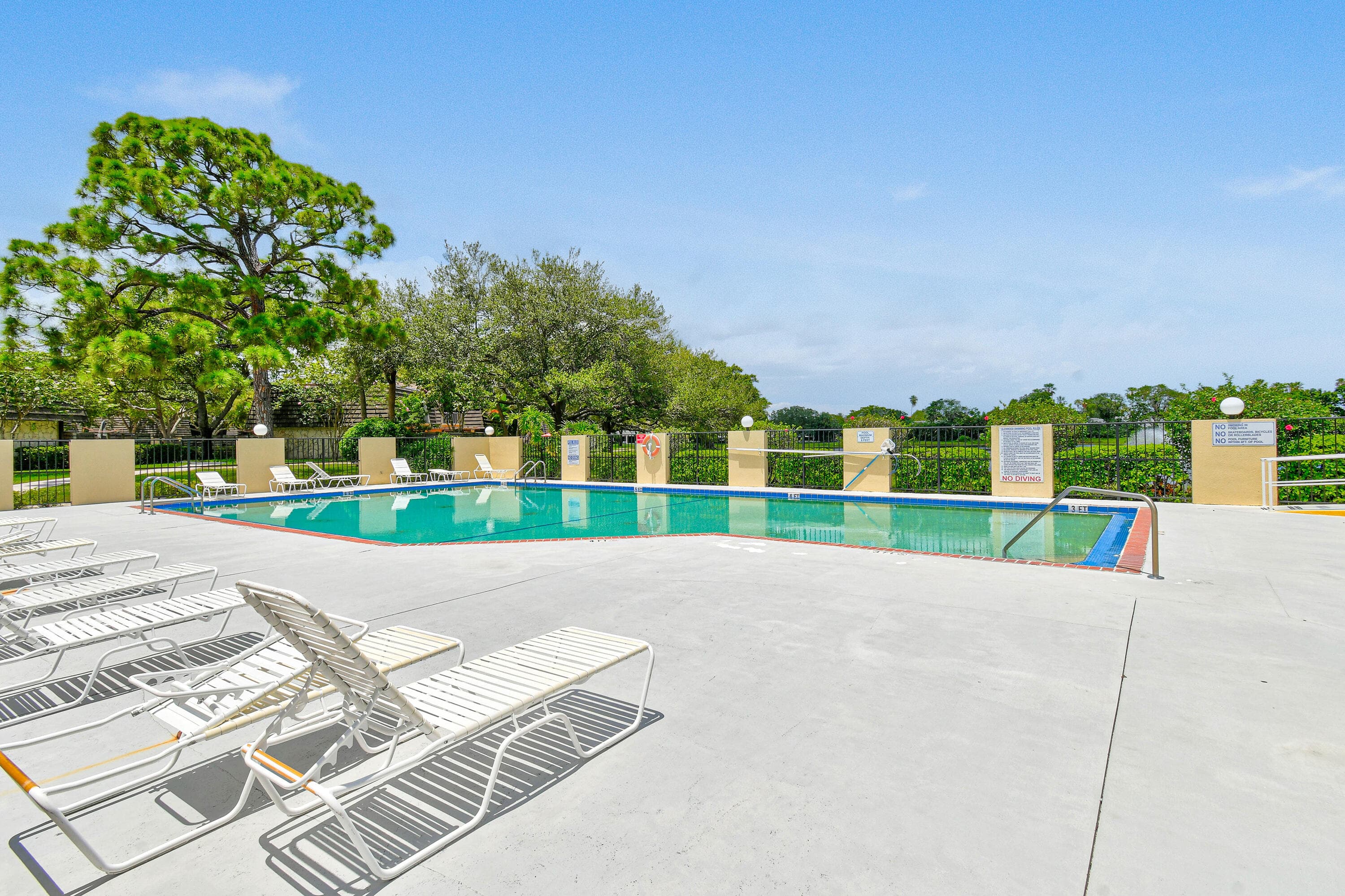 630 6th Terrace, Palm Beach Gardens, FL 33418 — photo 40 of 56