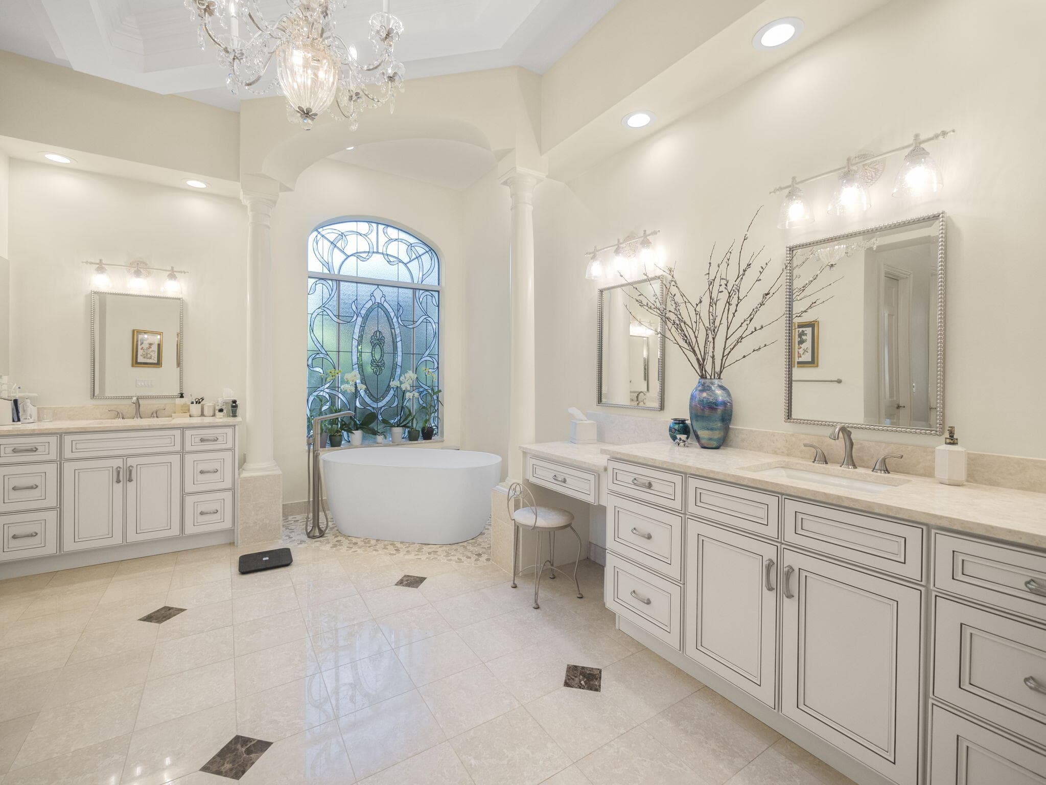 66 St James Drive, Palm Beach Gardens, FL 33418 — photo 12 of 44