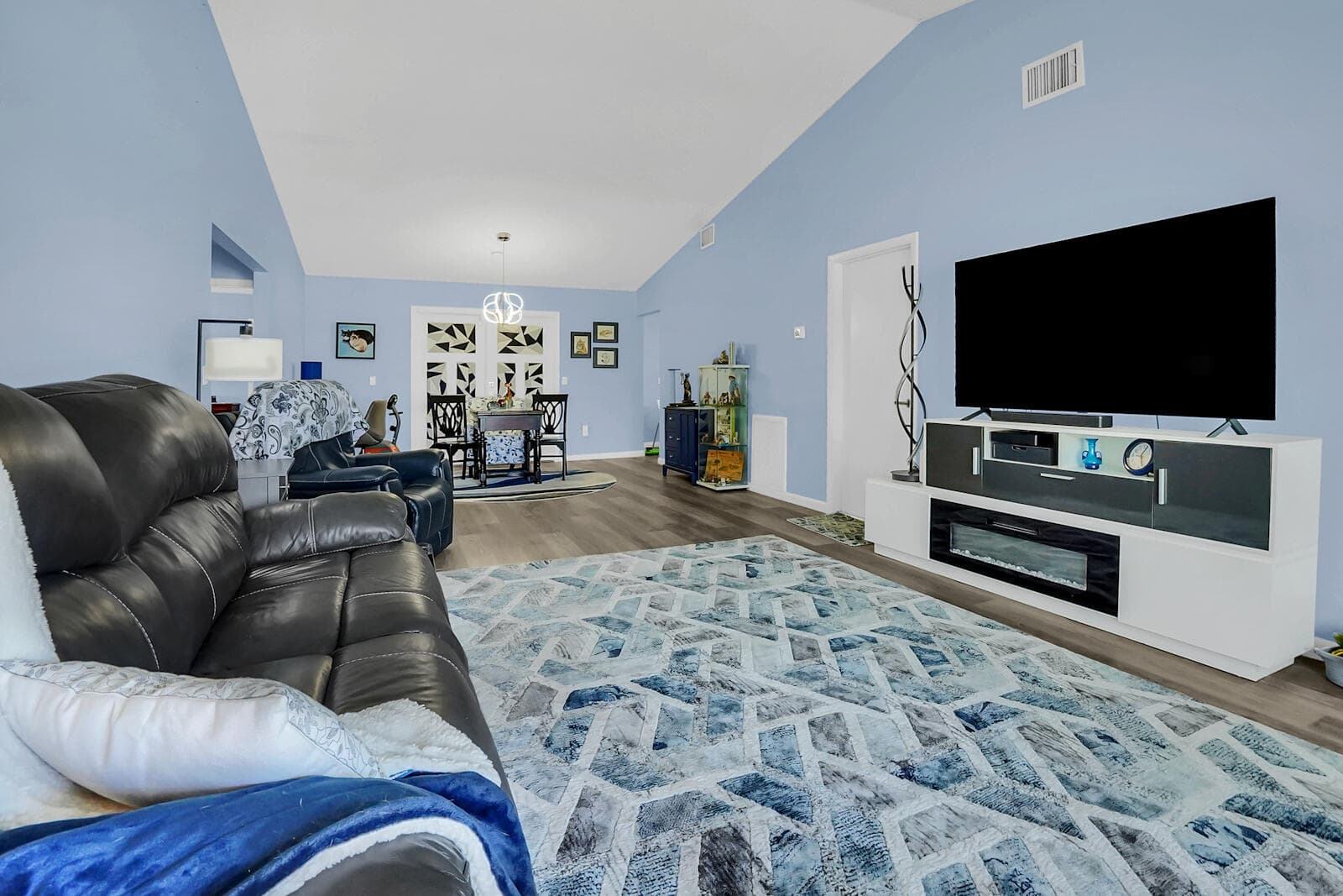 7739 Canal Drive, Lake Worth, FL 33467 — photo 6 of 35