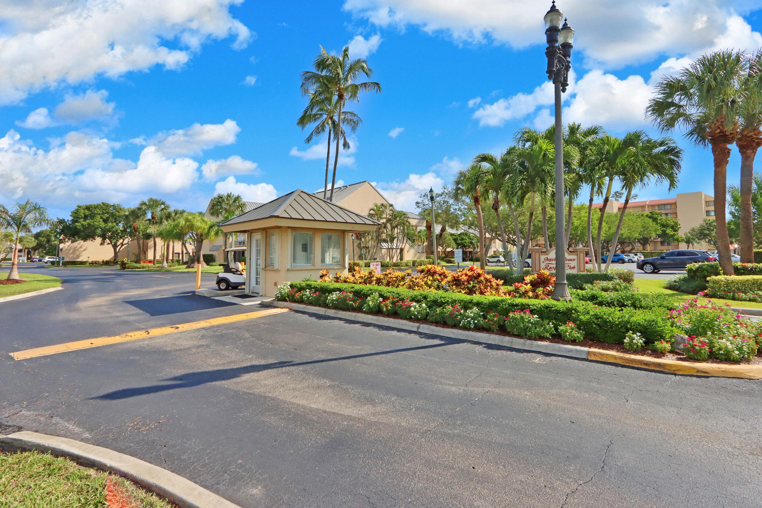 1605 S Us Highway 1 104v4, Jupiter, FL 33477 — photo 11 of 40