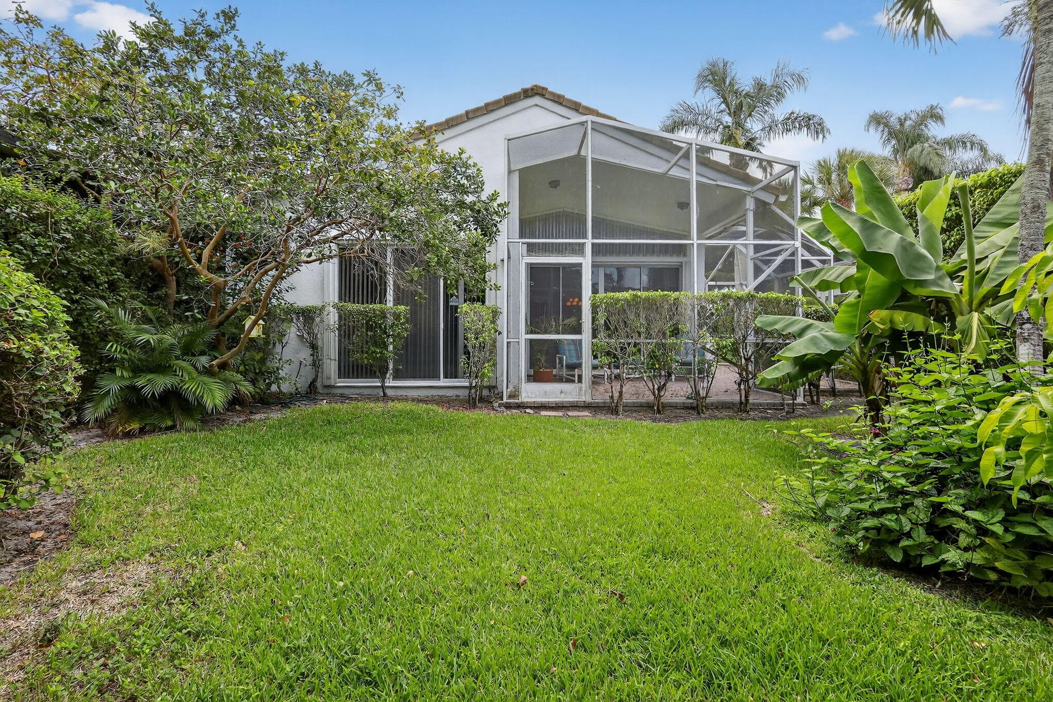 4737 Carlton Golf Drive, Lake Worth, FL 33449 — photo 16 of 25