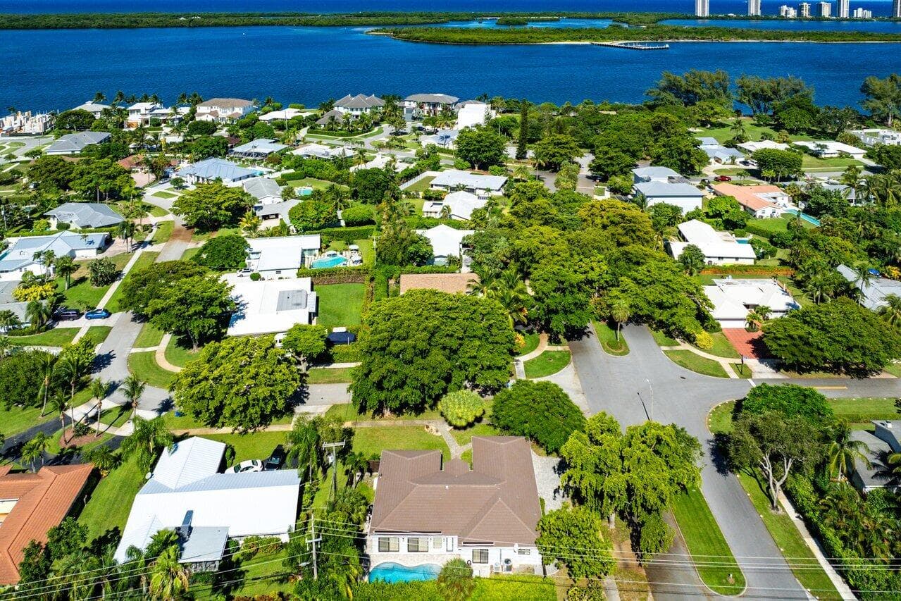 701 Buoy Road, North Palm Beach, FL 33408 — photo 56 of 63