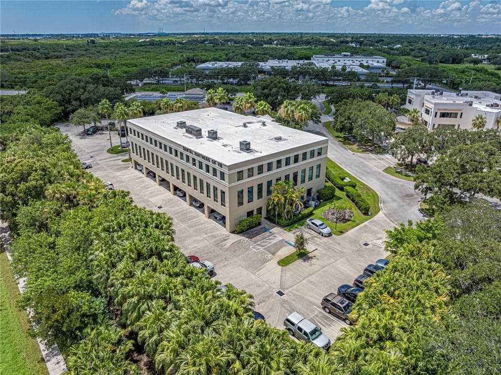 3755 7th Terrace 303 Suite A, Vero Beach, FL 32960 — photo 36 of 36