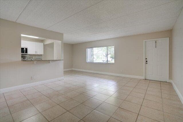 1104 Meadows Circle, Boynton Beach, FL 33436 — photo 6 of 27