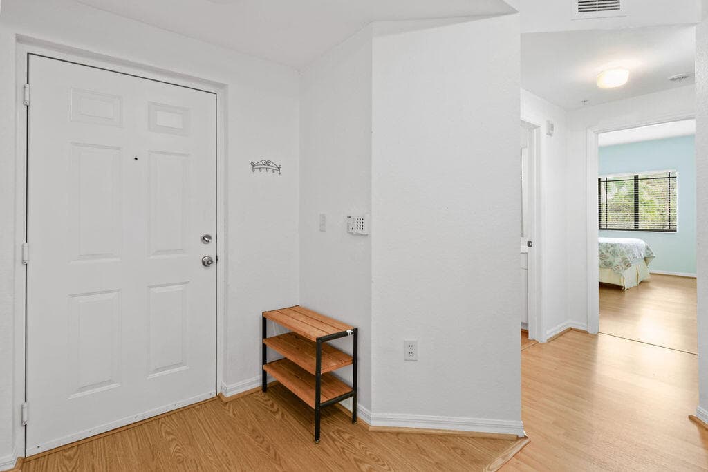 2727 Anzio Court 307, Palm Beach Gardens, FL 33410 — photo 2 of 44