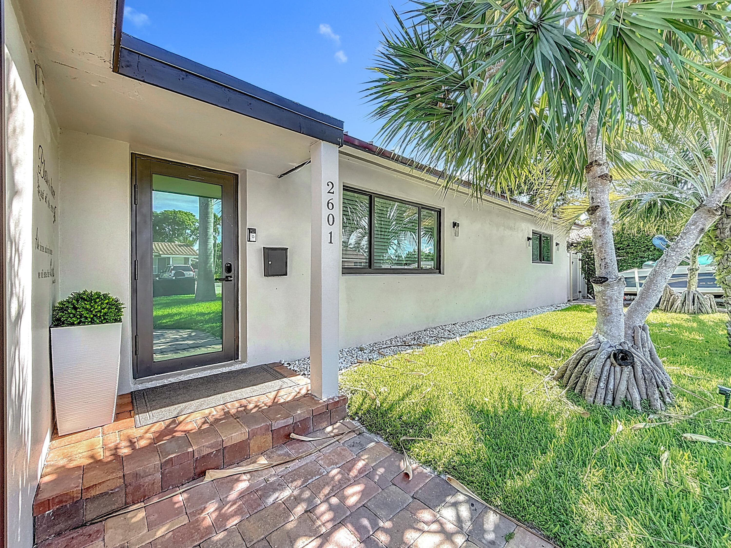 2601 NE 18th Street, Pompano Beach, FL 33062 — photo 2 of 76