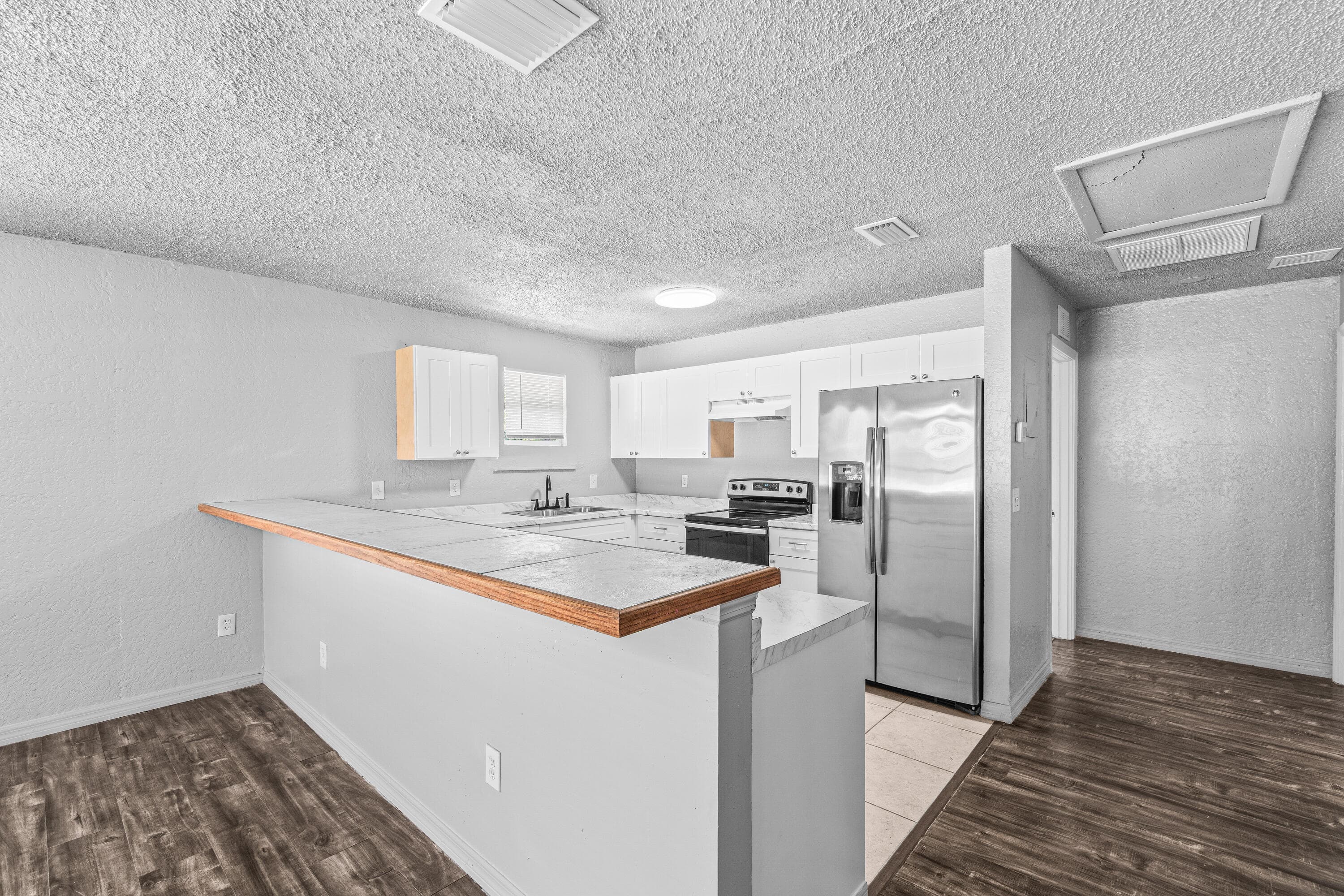 1661 W 27th Street A & B, Riviera Beach, FL 33404 — photo 6 of 19