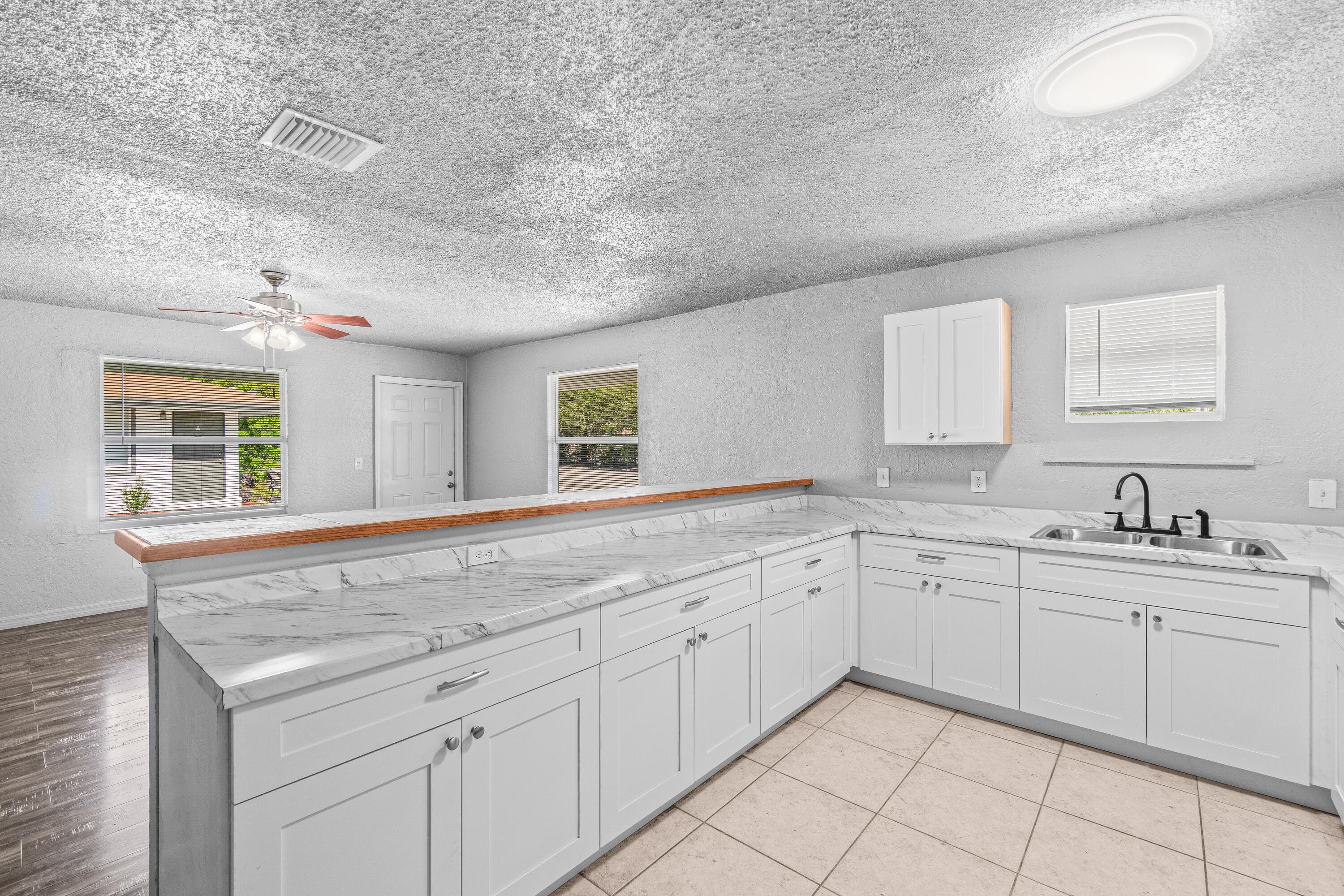 1661 W 27th Street A & B, Riviera Beach, FL 33404 — photo 7 of 19