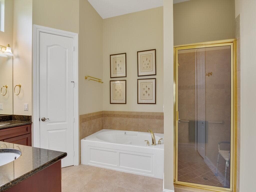 1225 Riverwind Circle, Vero Beach, FL 32967 — photo 13 of 35