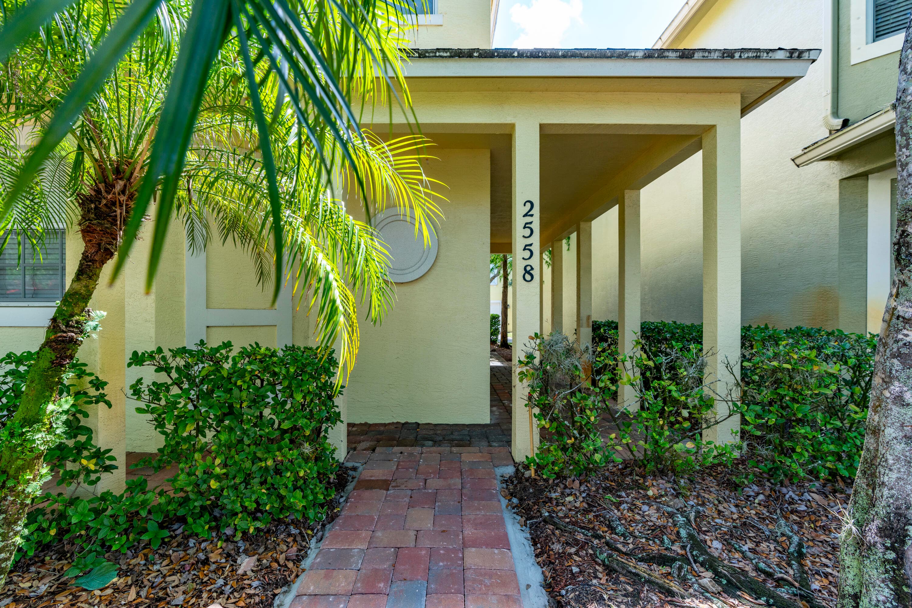 2558 SE Pineland Drive, Port St. Lucie, FL 34952 — photo 3 of 37