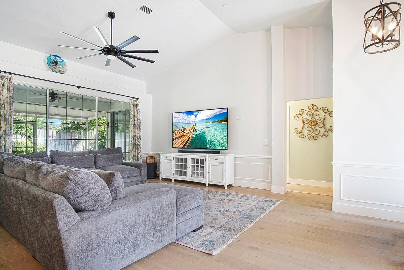 580 W Pointe Court SW, Vero Beach, FL 32962 — photo 11 of 35