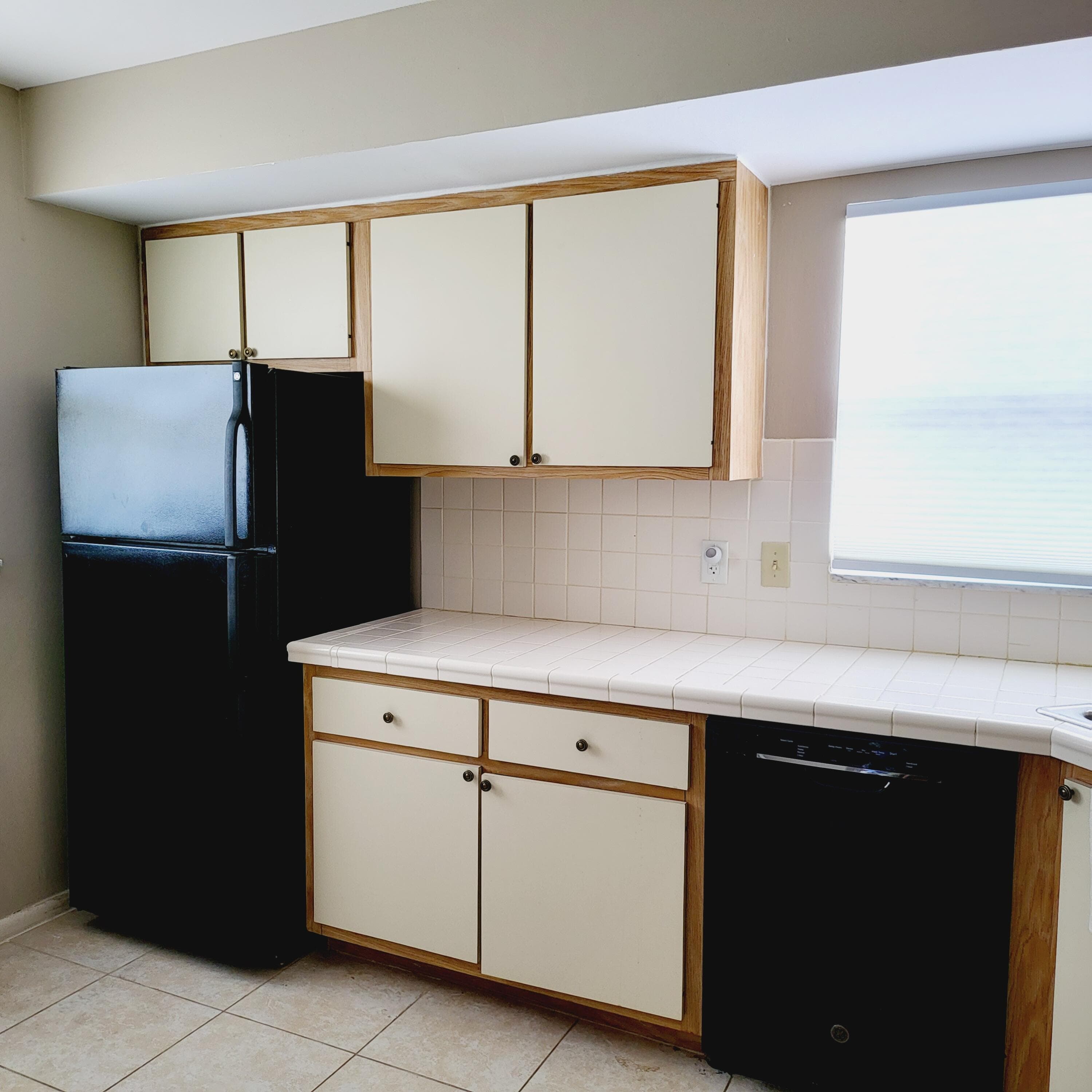 23 Colonial Club Drive 200, Boynton Beach, FL 33435 — photo 11 of 18