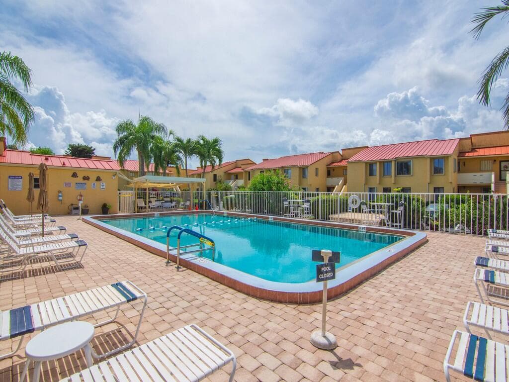 5373 SE Miles Grant Road 208, Stuart, FL 34997 — photo 20 of 32