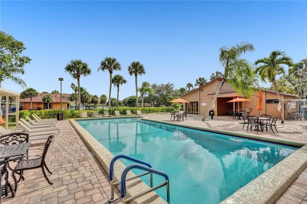 7610 NW 79th Avenue I5, Tamarac, FL 33321 — photo 20 of 22