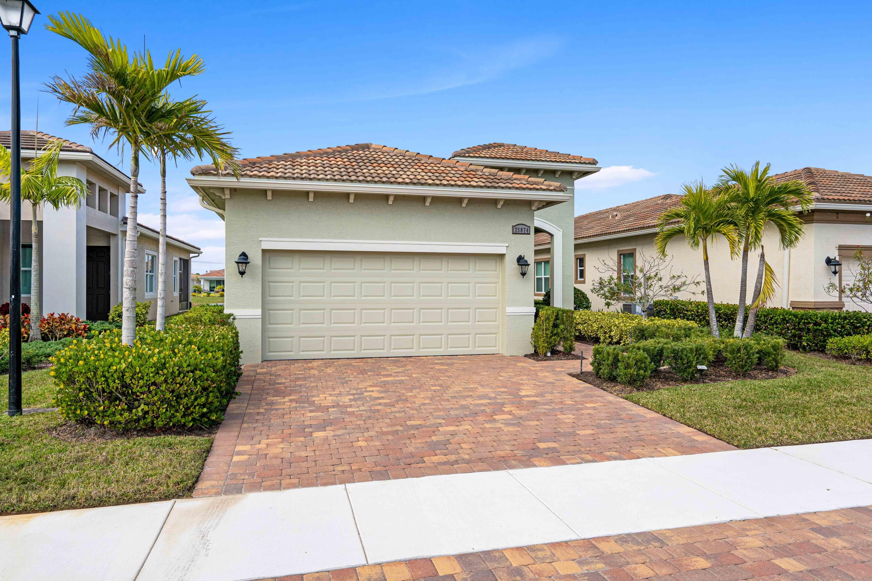 25074 SW Alberti Way, Port St. Lucie, FL 34986 — photo 4 of 104