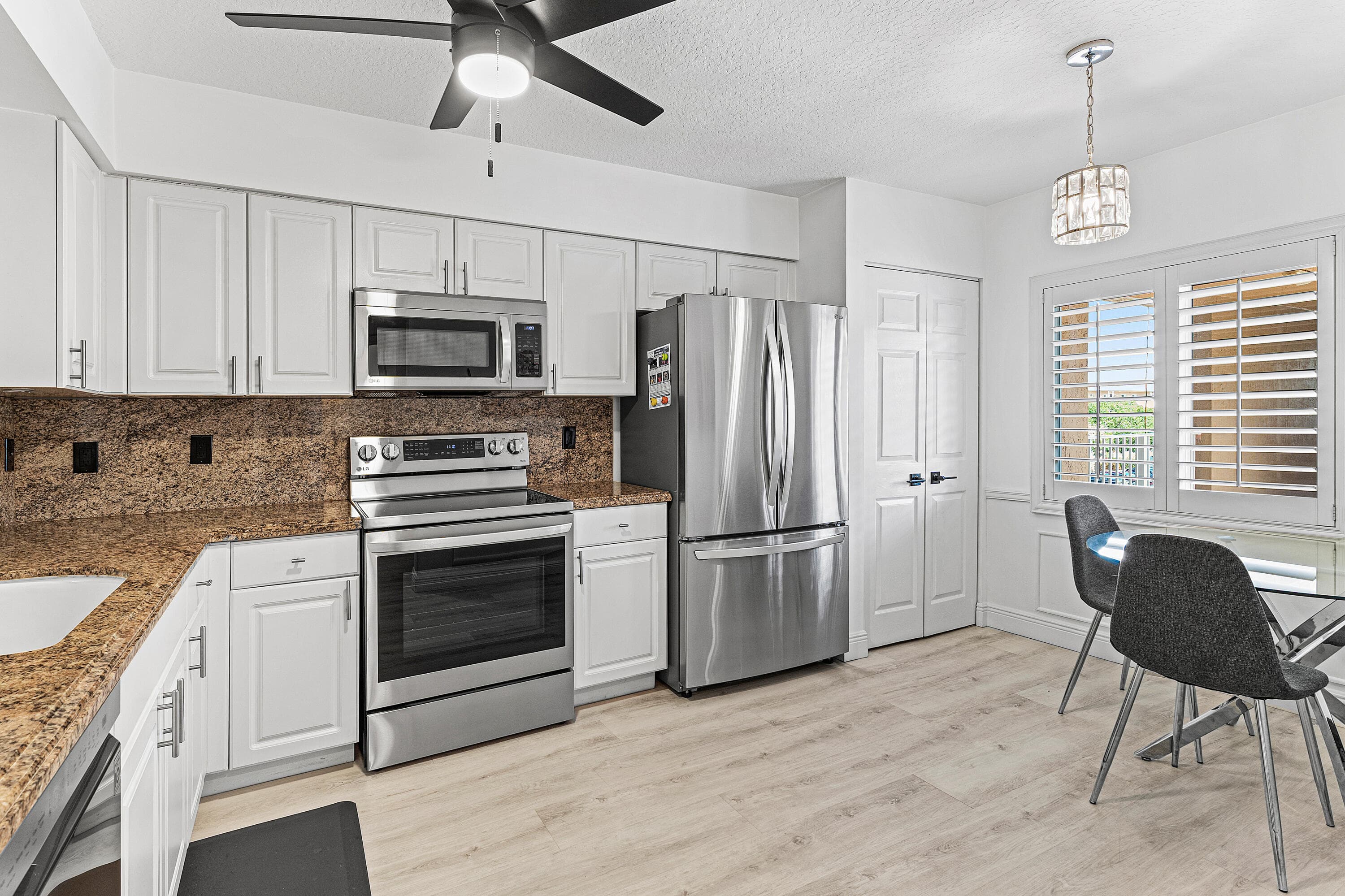 5874 Crystal Shores Drive 304, Boynton Beach, FL 33437 — photo 14 of 48