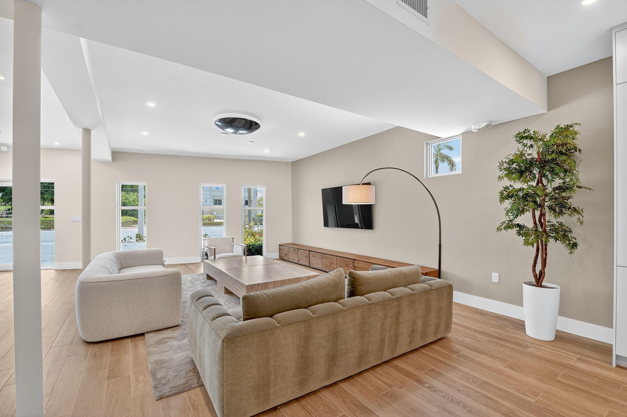 3705 N Federal Highway, Delray Beach, FL 33483 — photo 13 of 40