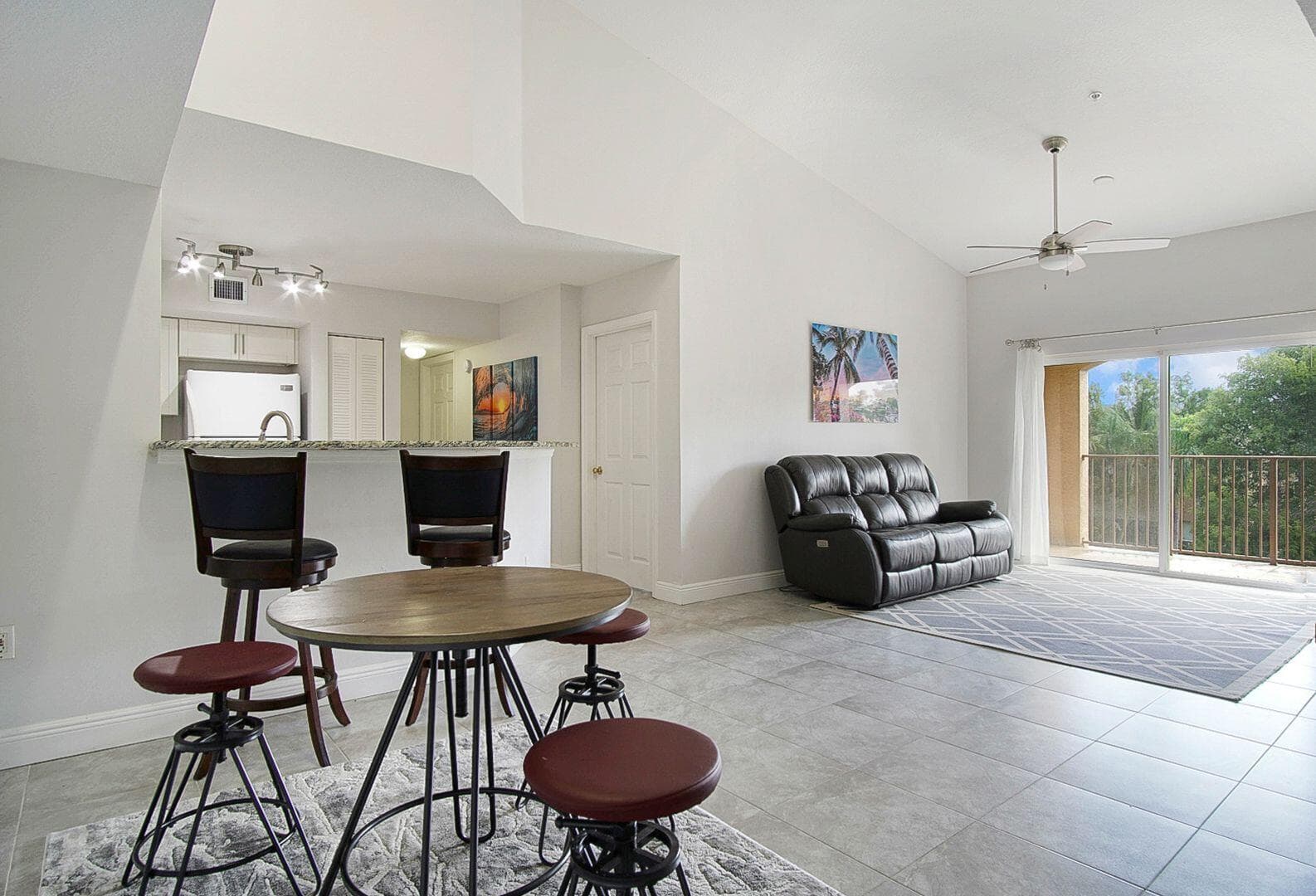 4041 San Marino Boulevard 307, West Palm Beach, FL 33409 — photo 4 of 27
