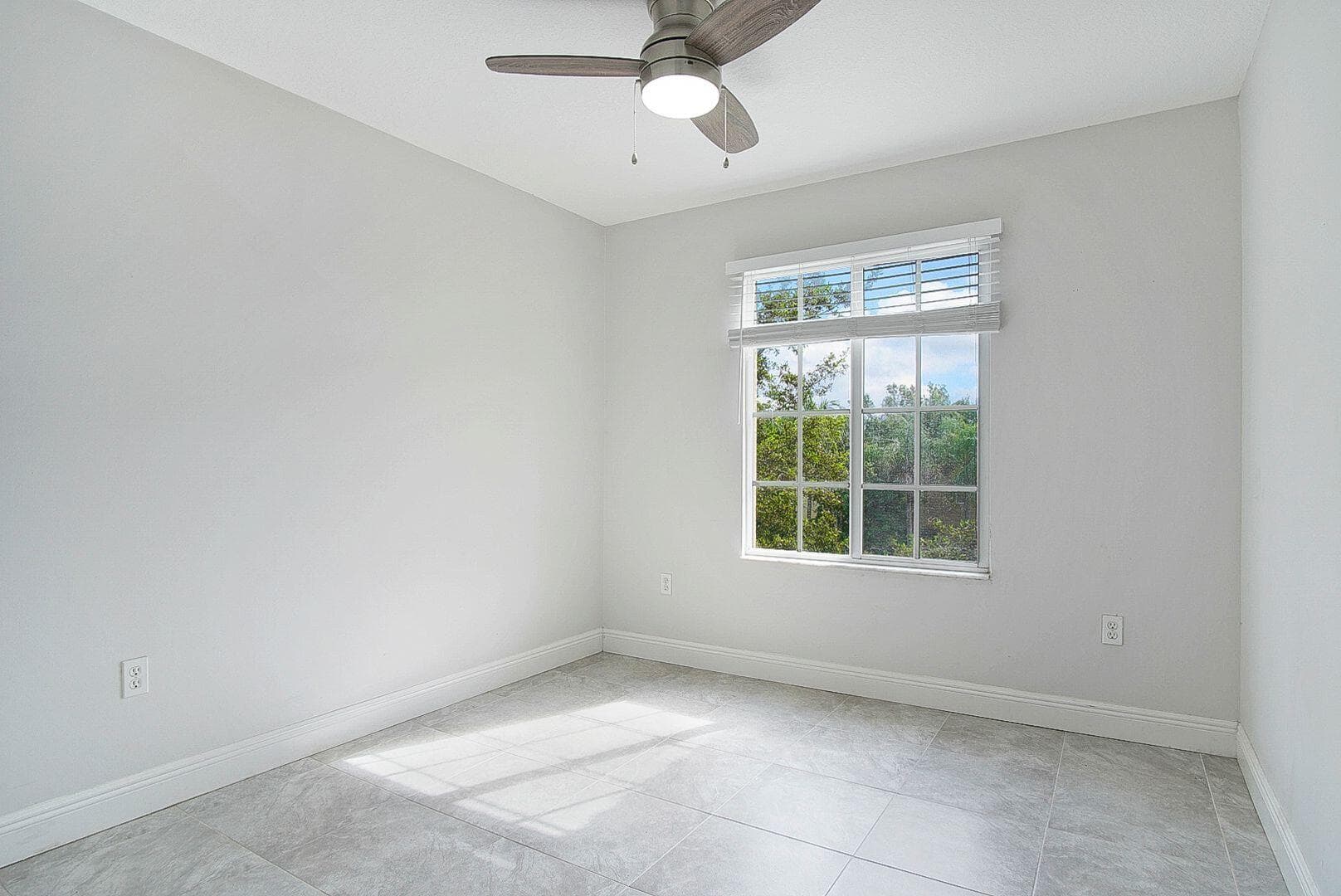 4041 San Marino Boulevard 307, West Palm Beach, FL 33409 — photo 16 of 27