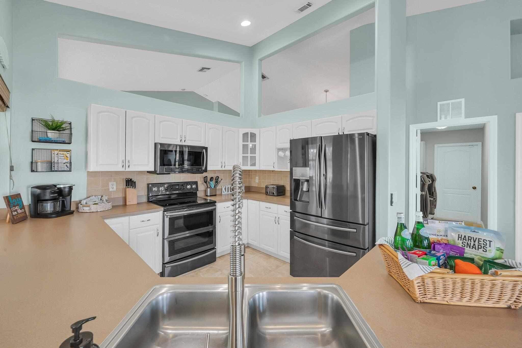 5464 NW Milner Drive, Port St. Lucie, FL 34983 — photo 13 of 49