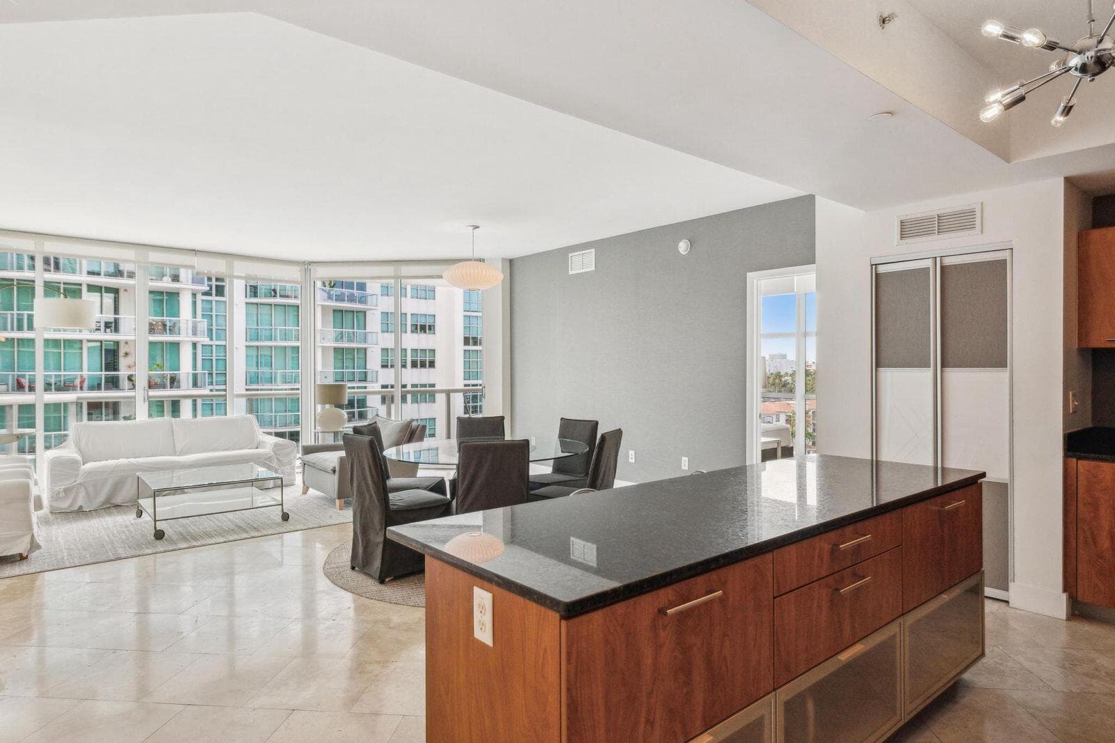 3131 NE 188th Street 2-705, Aventura, FL 33180 — photo 11 of 32