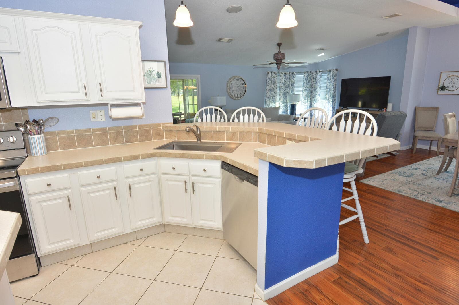 8154 14th Hole Drive, Port St. Lucie, FL 34952 — photo 7 of 41