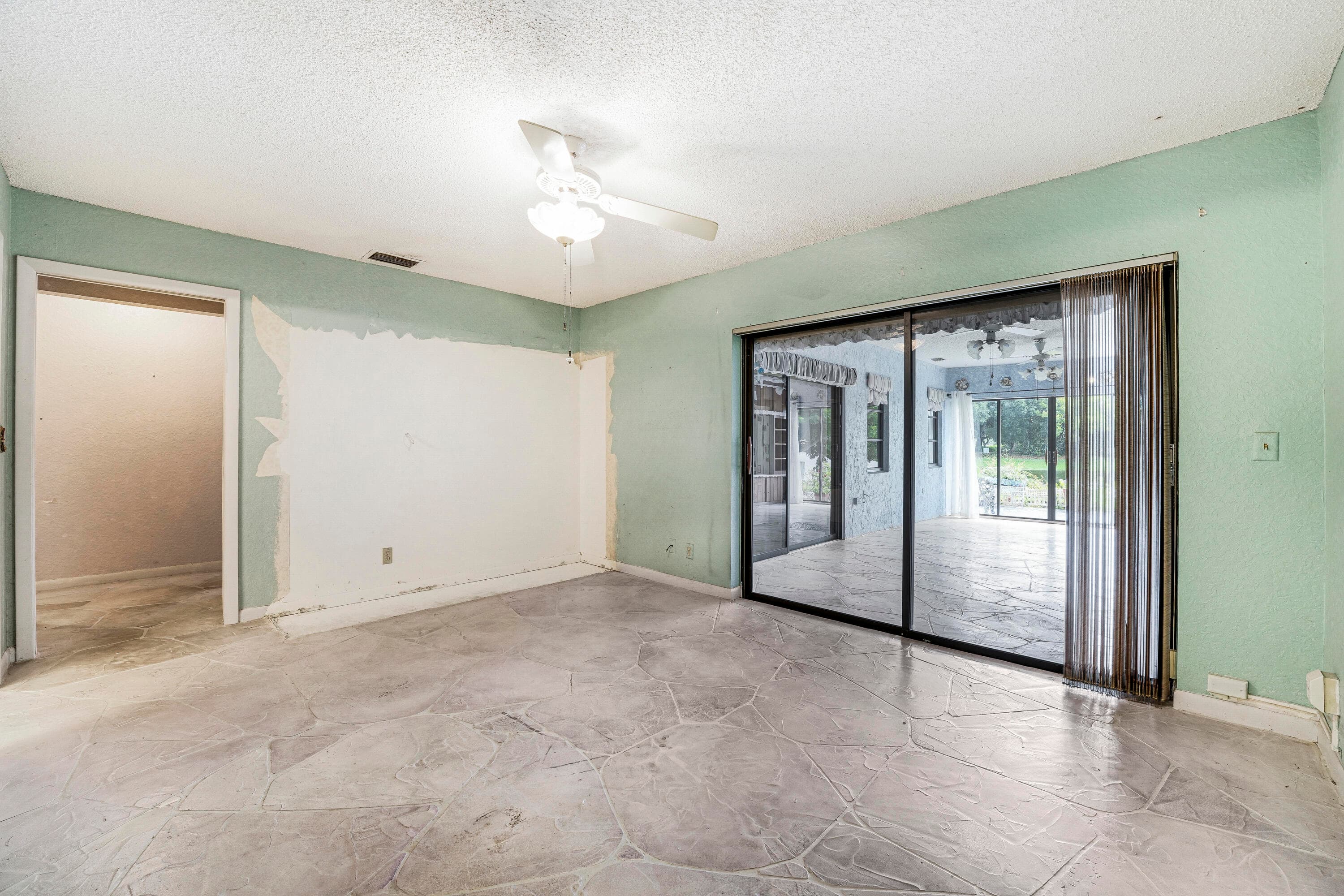 8421 Bonita Isle Drive, Lake Worth, FL 33467 — photo 26 of 46