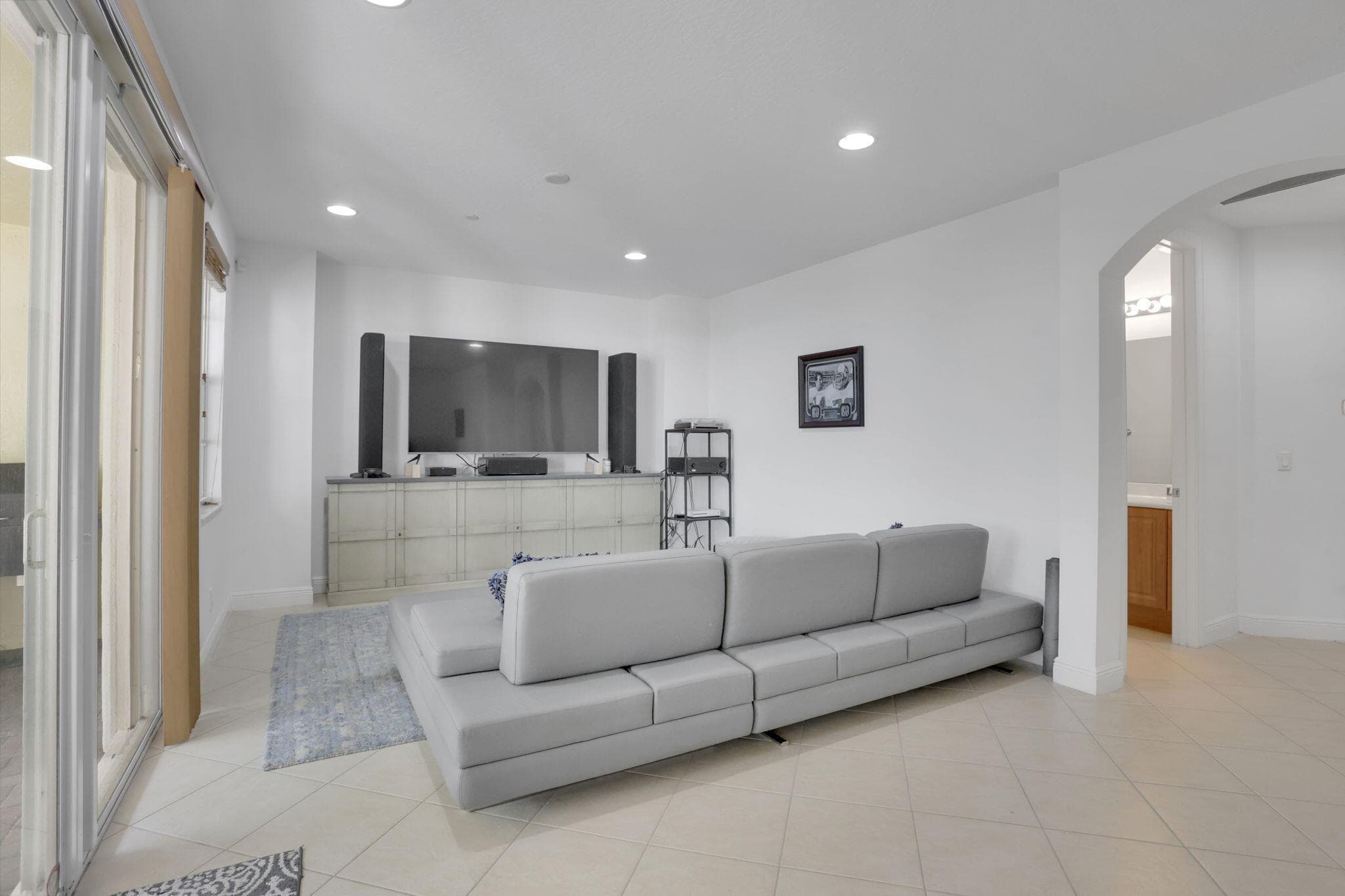 5660 NE Trieste Way, Boca Raton, FL 33487 — photo 14 of 44