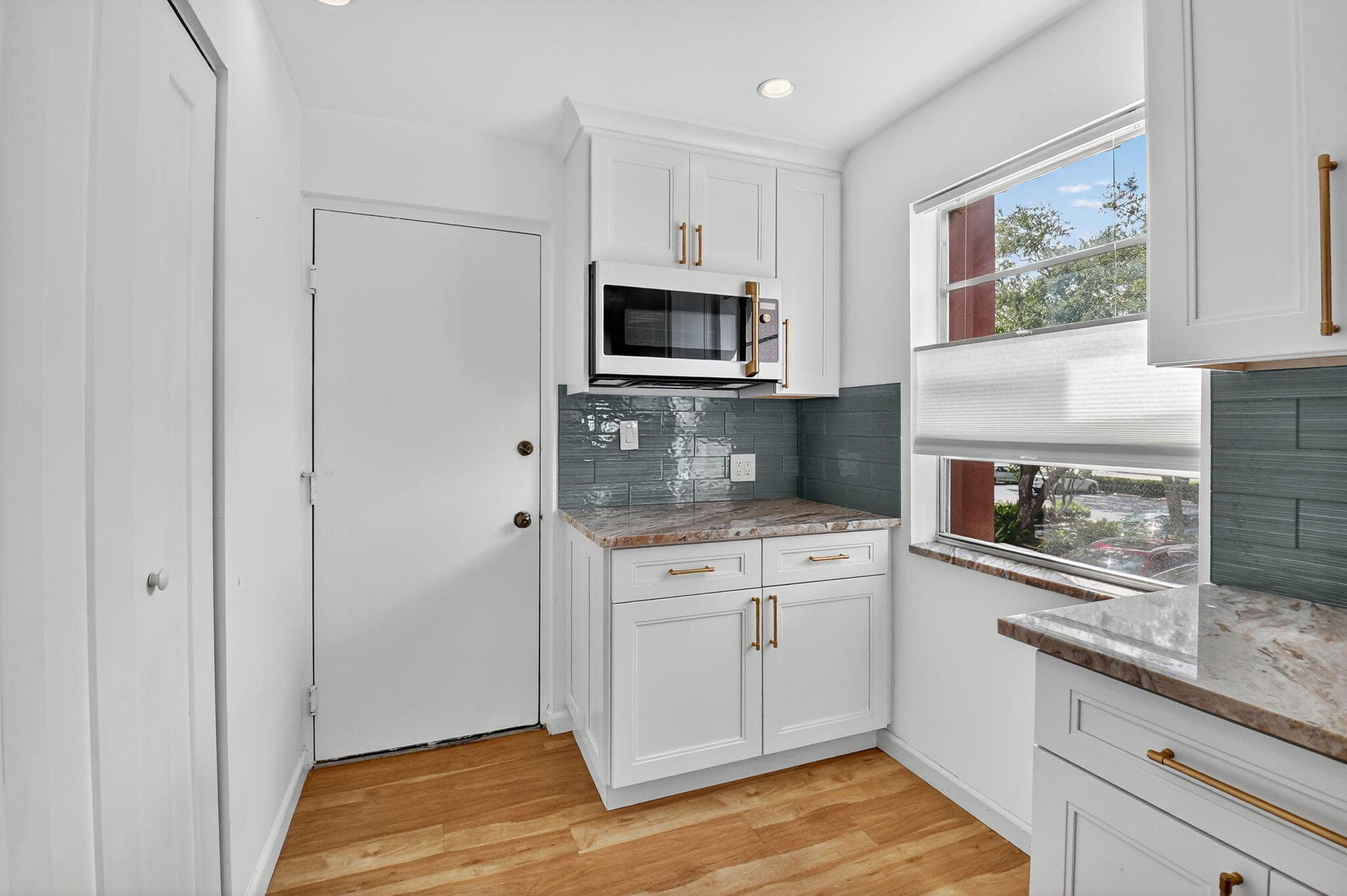 5340 NW 2nd Avenue 220, Boca Raton, FL 33487 — photo 17 of 36