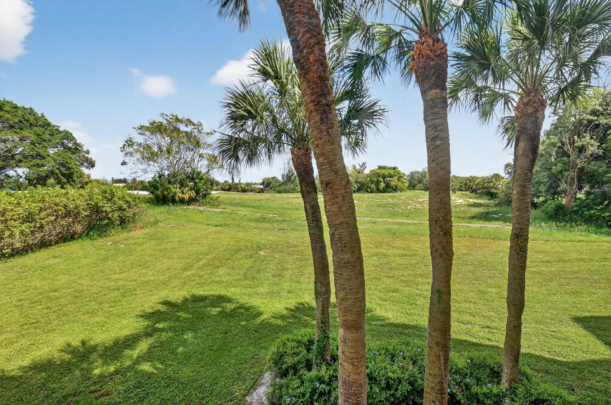 5340 NW 2nd Avenue 220, Boca Raton, FL 33487 — photo 6 of 36