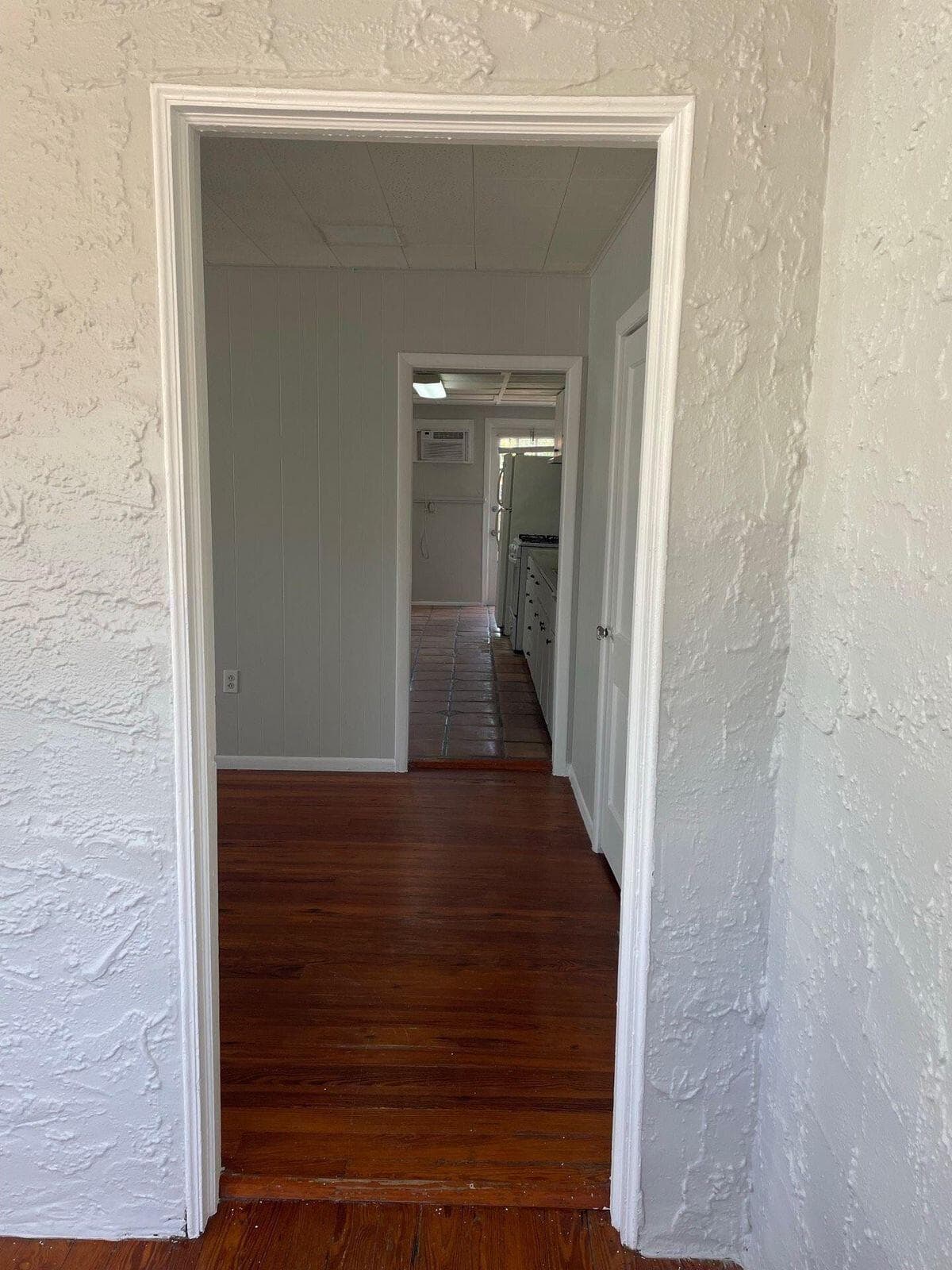 736 Omar Road 1, West Palm Beach, FL 33405 — photo 10 of 26