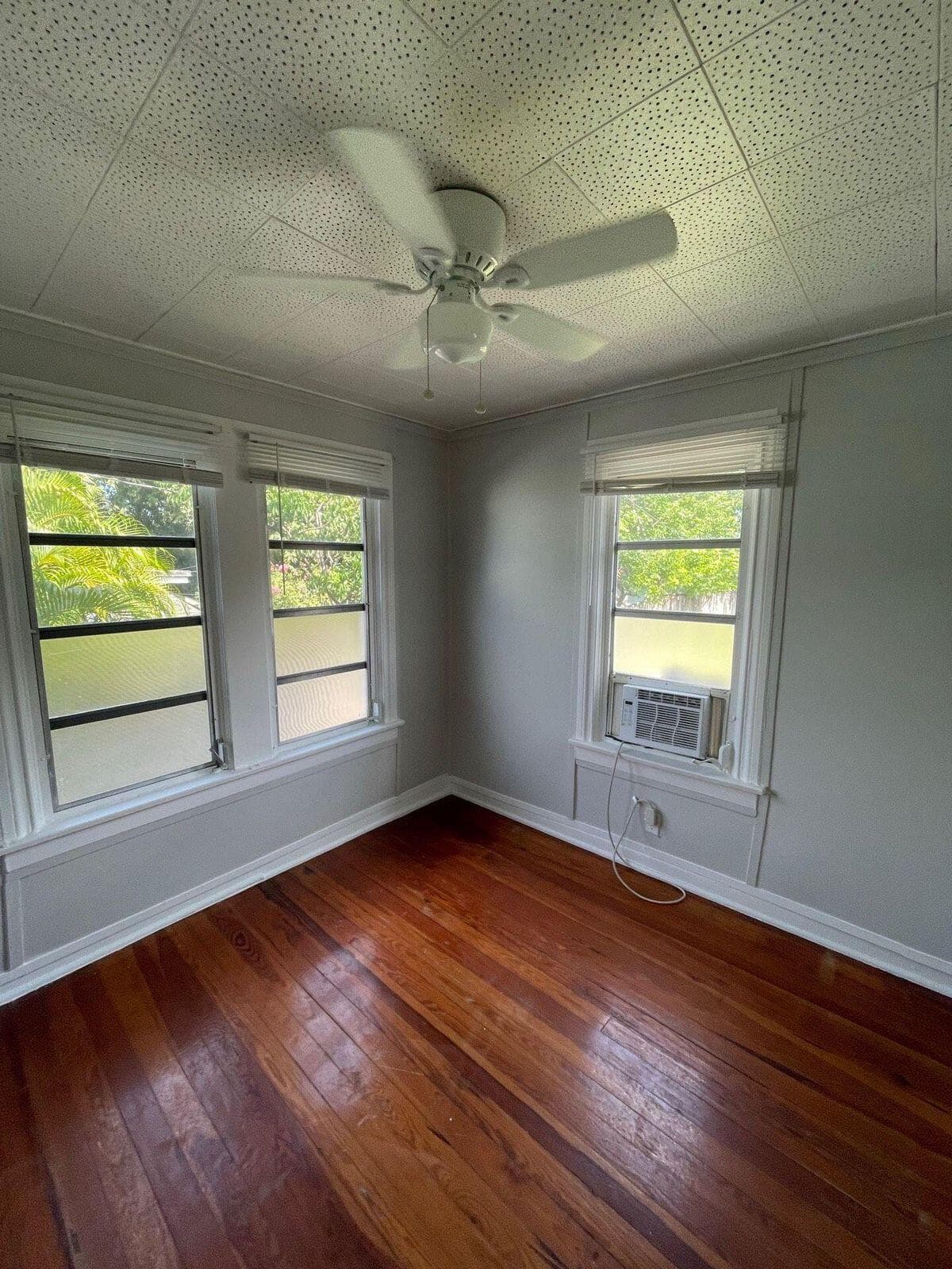 736 Omar Road 1, West Palm Beach, FL 33405 — photo 14 of 26