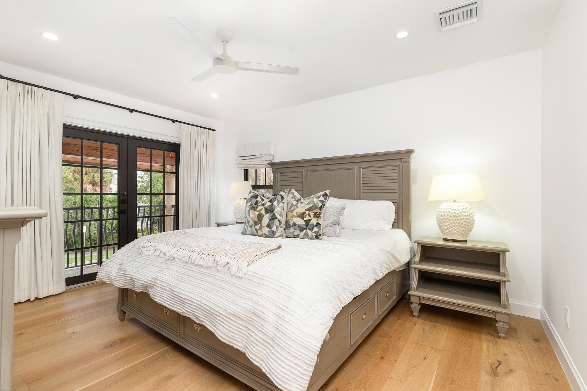 254 9th Street, West Palm Beach, FL 33401 — photo 24 of 47