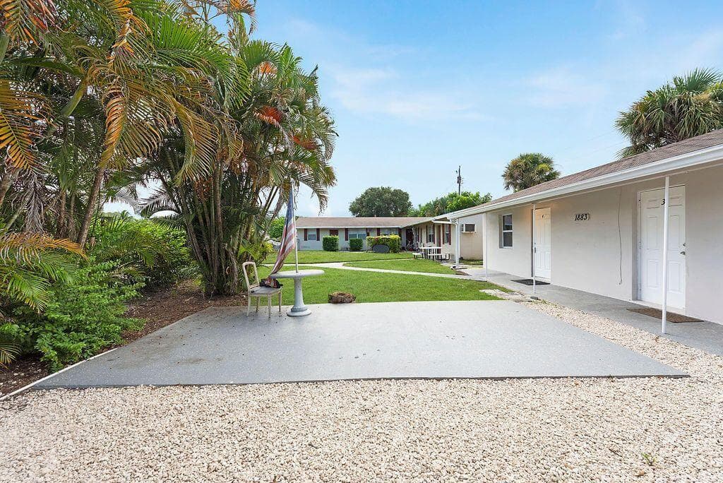 1883 Smith Drive, North Palm Beach, FL 33408 — photo 10 of 51