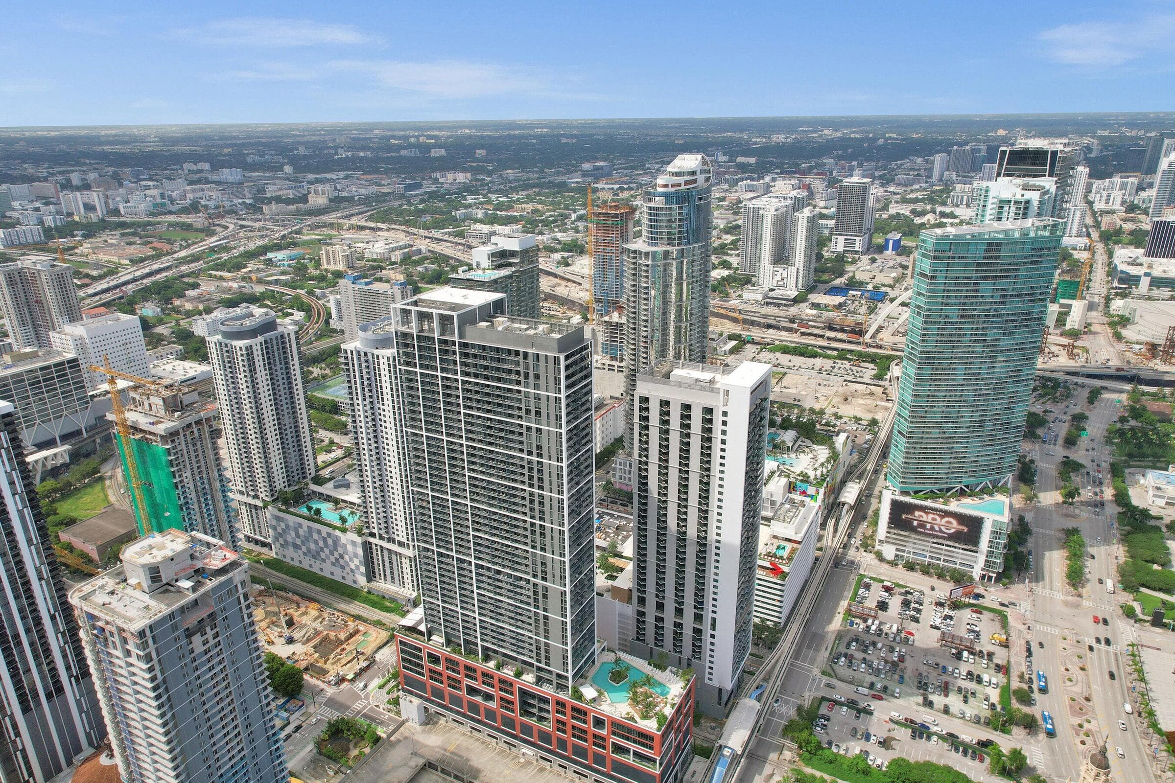 159 NE 6th Street 4813, Miami, FL 33132 — photo 26 of 35