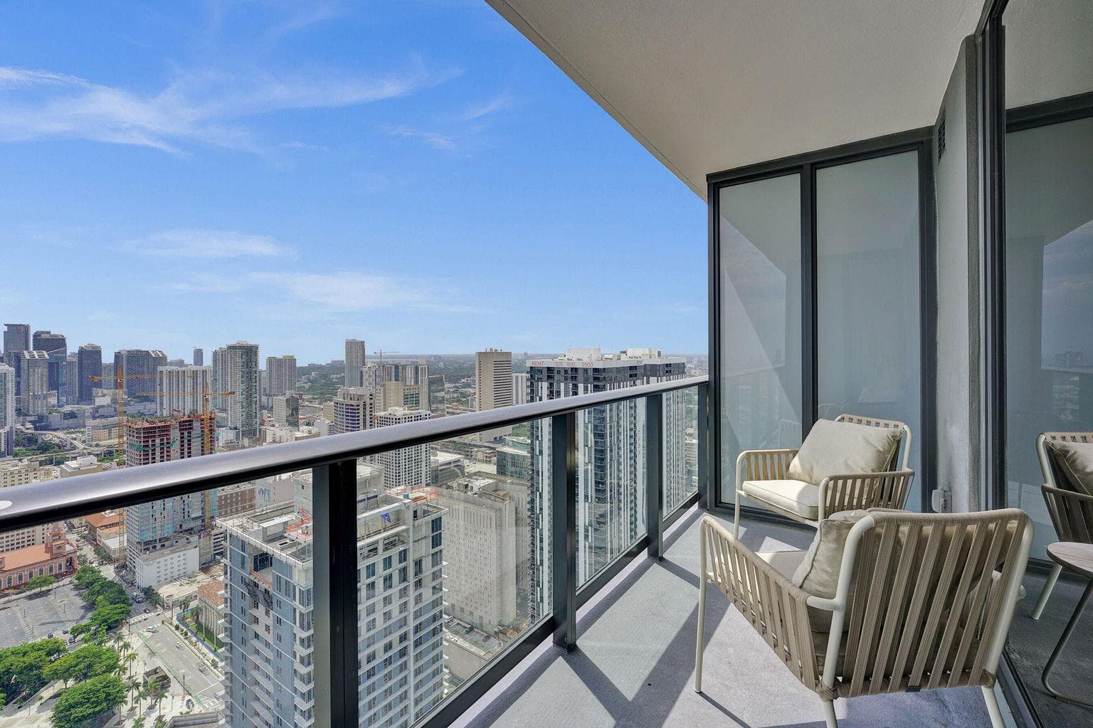 601 NE 1st Avenue 4712, Miami, FL 33132 — photo 14 of 27