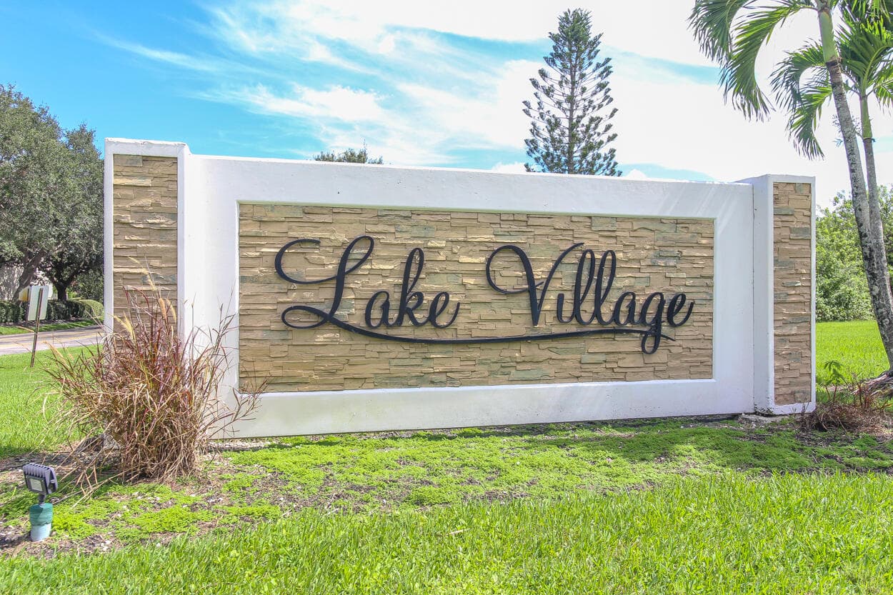 1679 SW Crossing Circle, Palm City, FL 34990 — photo 5 of 39