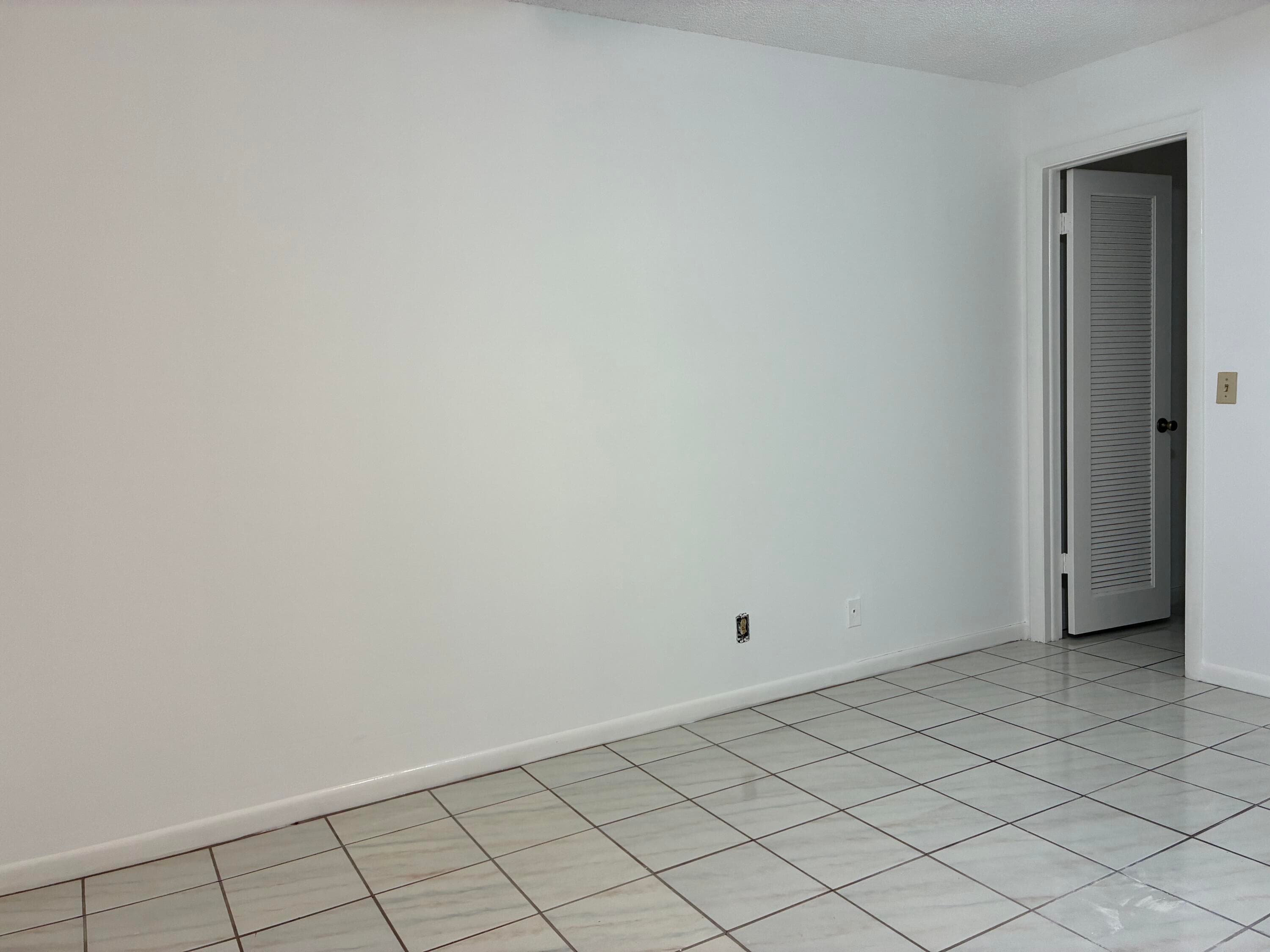 574 Burgundy L 574, Delray Beach, FL 33484 — photo 35 of 55