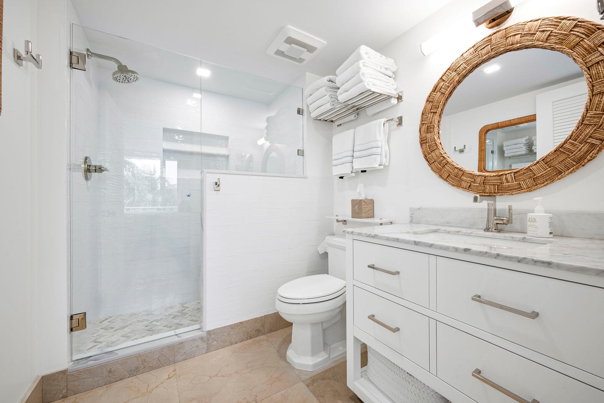 227 Australian Avenue 3e, Palm Beach, FL 33480 — photo 7 of 16