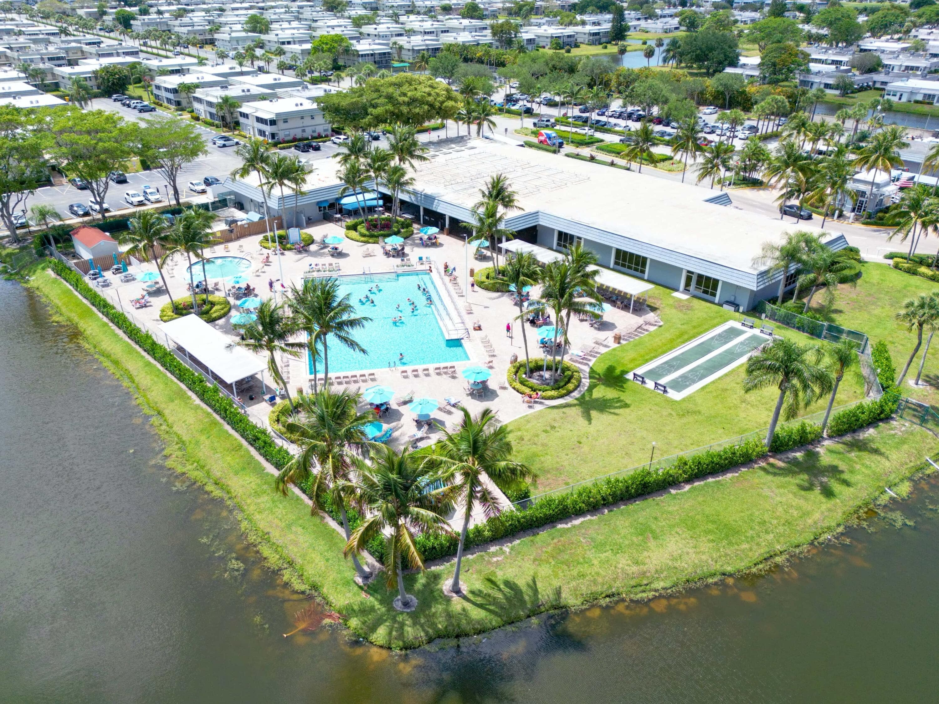 499 Saxony K, Delray Beach, FL 33446 — photo 27 of 33