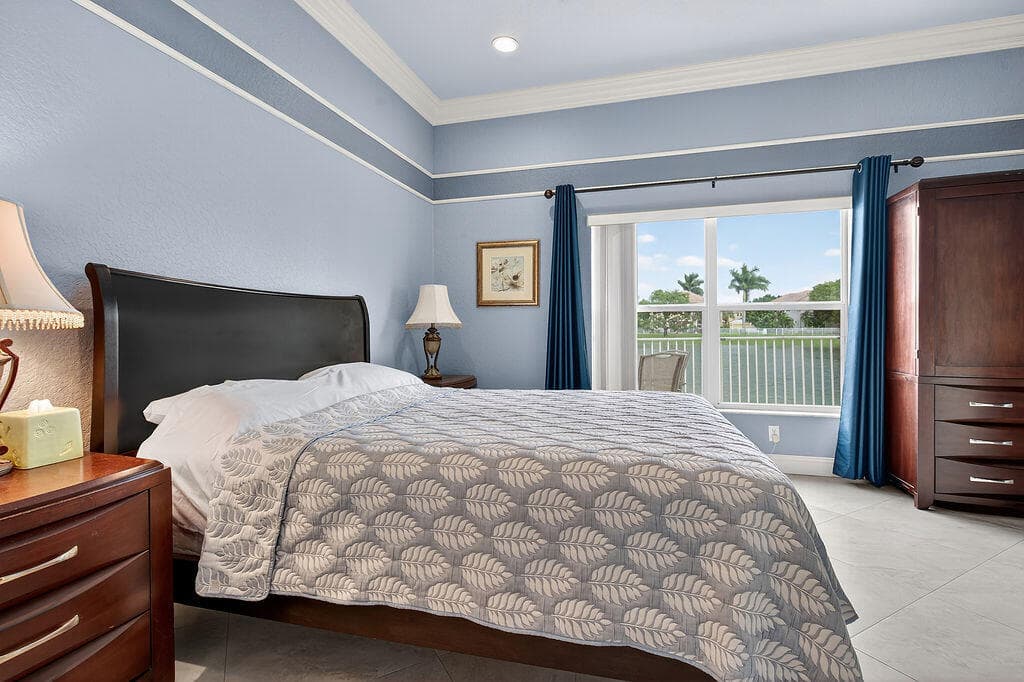 212 Berenger Walk, Royal Palm Beach, FL 33414 — photo 14 of 33