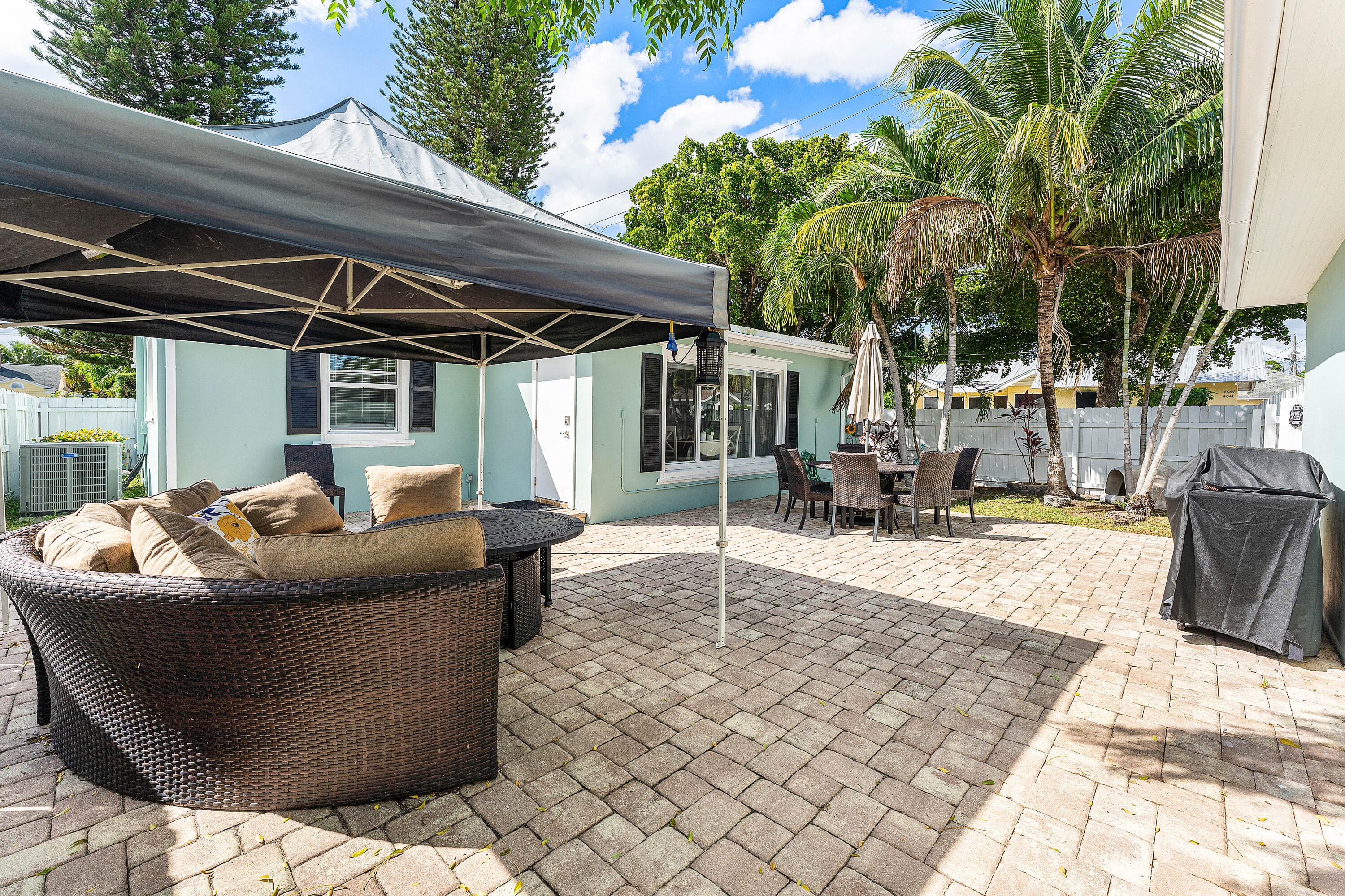 439 45th Street, West Palm Beach, FL 33407 — photo 21 of 32
