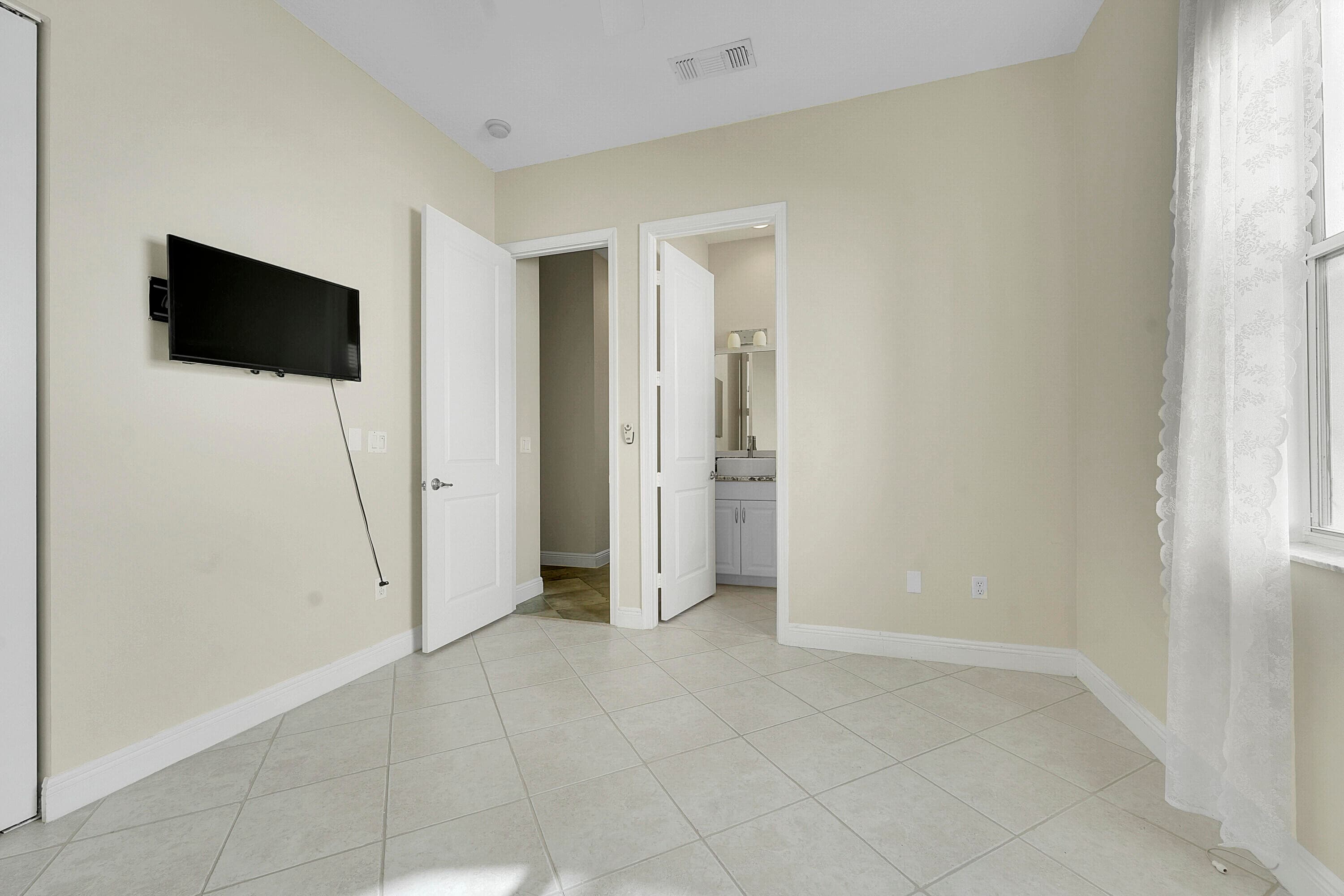 11460 SW Fieldstone Way, Port St. Lucie, FL 34987 — photo 23 of 56