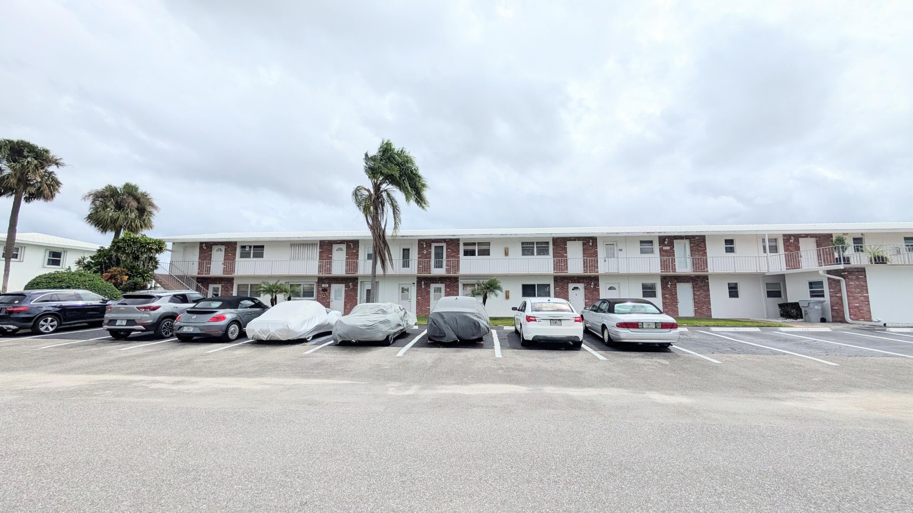 2800 W Golf Boulevard 219, Pompano Beach, FL 33064 — photo 1 of 14