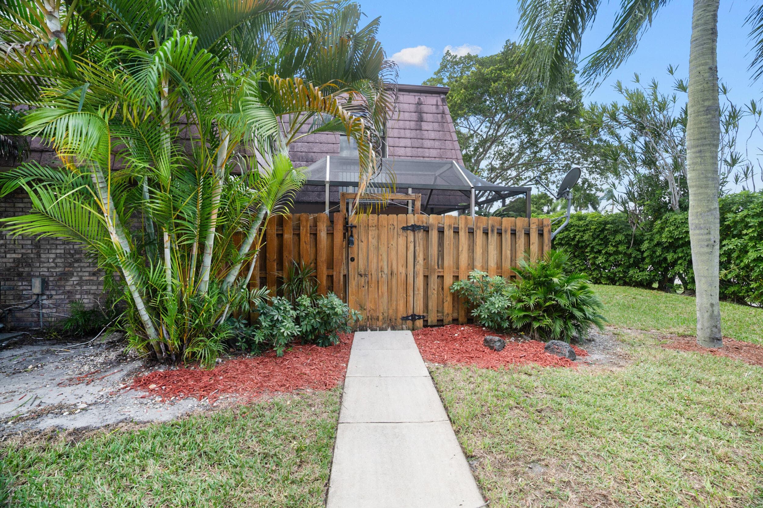 7690 Courtyard Run W, Boca Raton, FL 33433 — photo 4 of 22